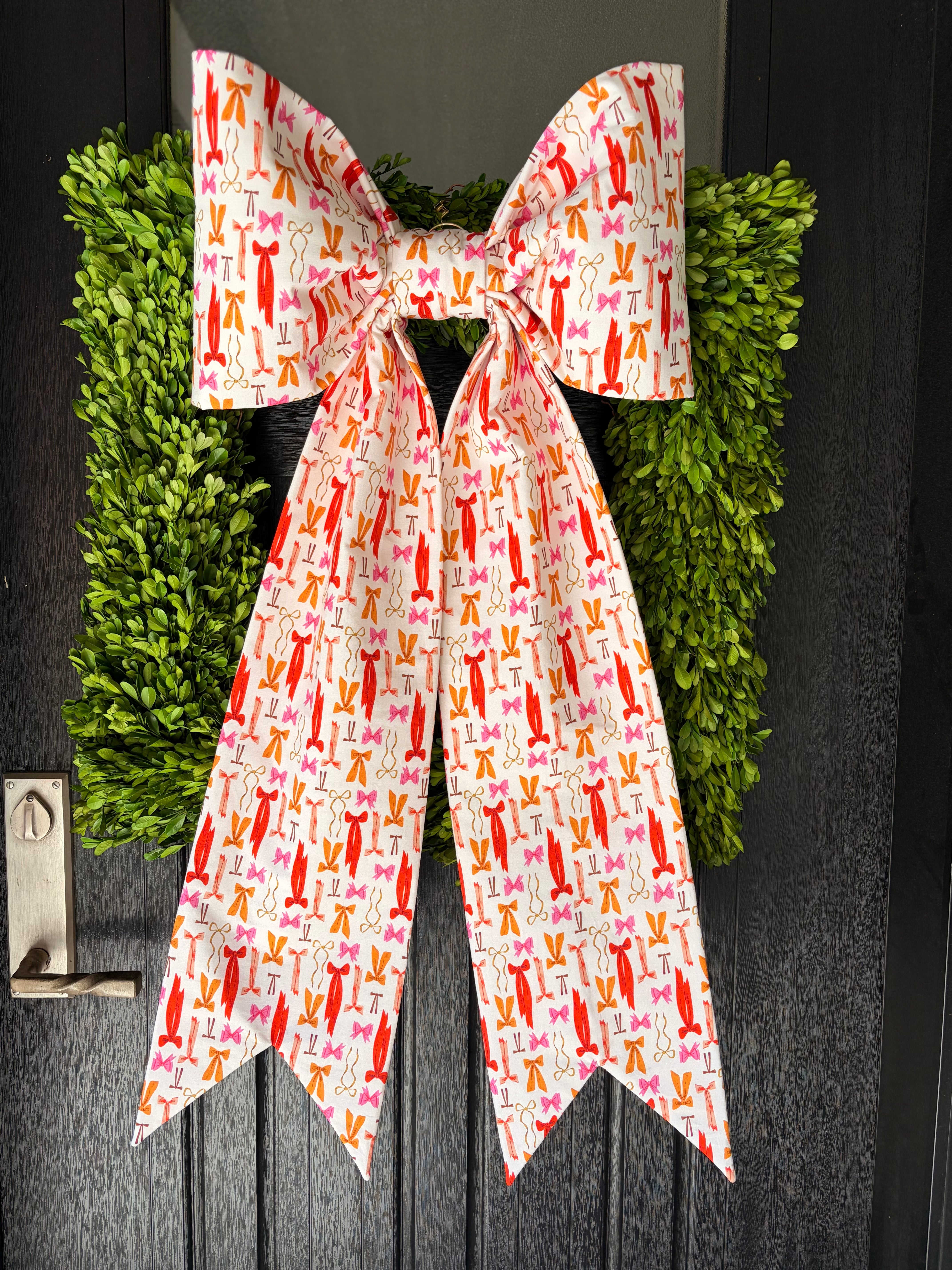 The Falling for Bows Bow