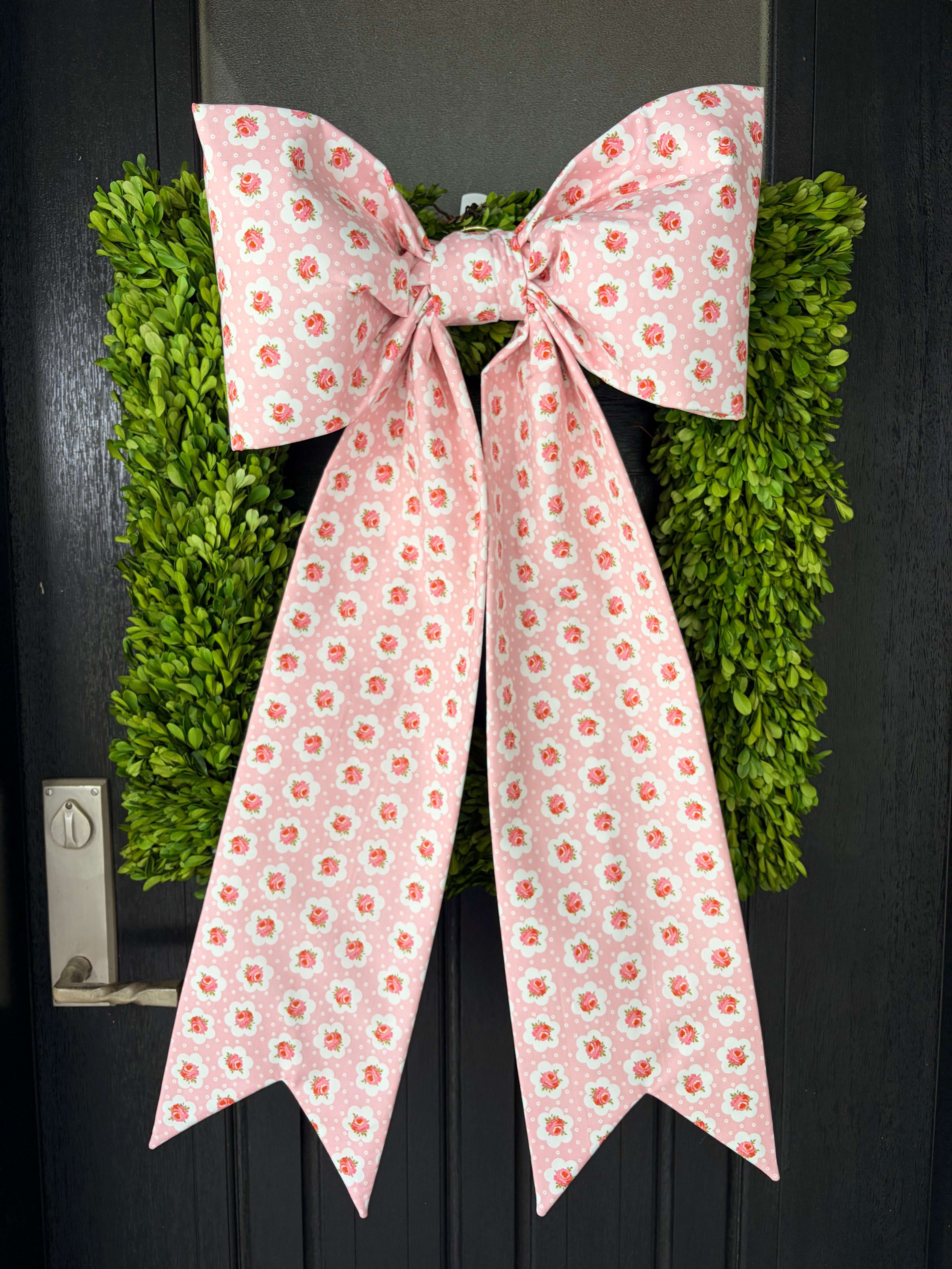 The Cottage Confection Bow