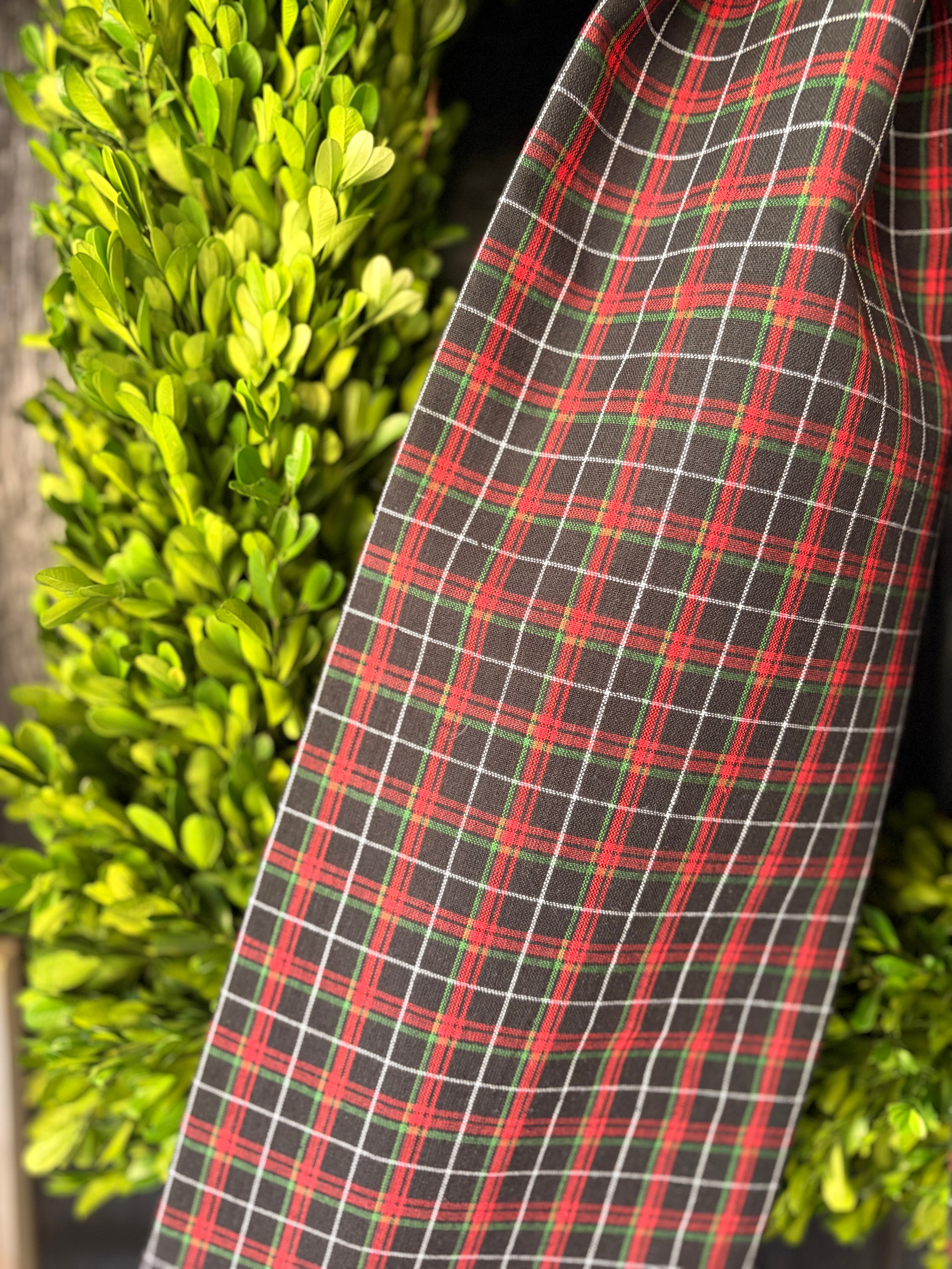 The Somerset Tartan Bow