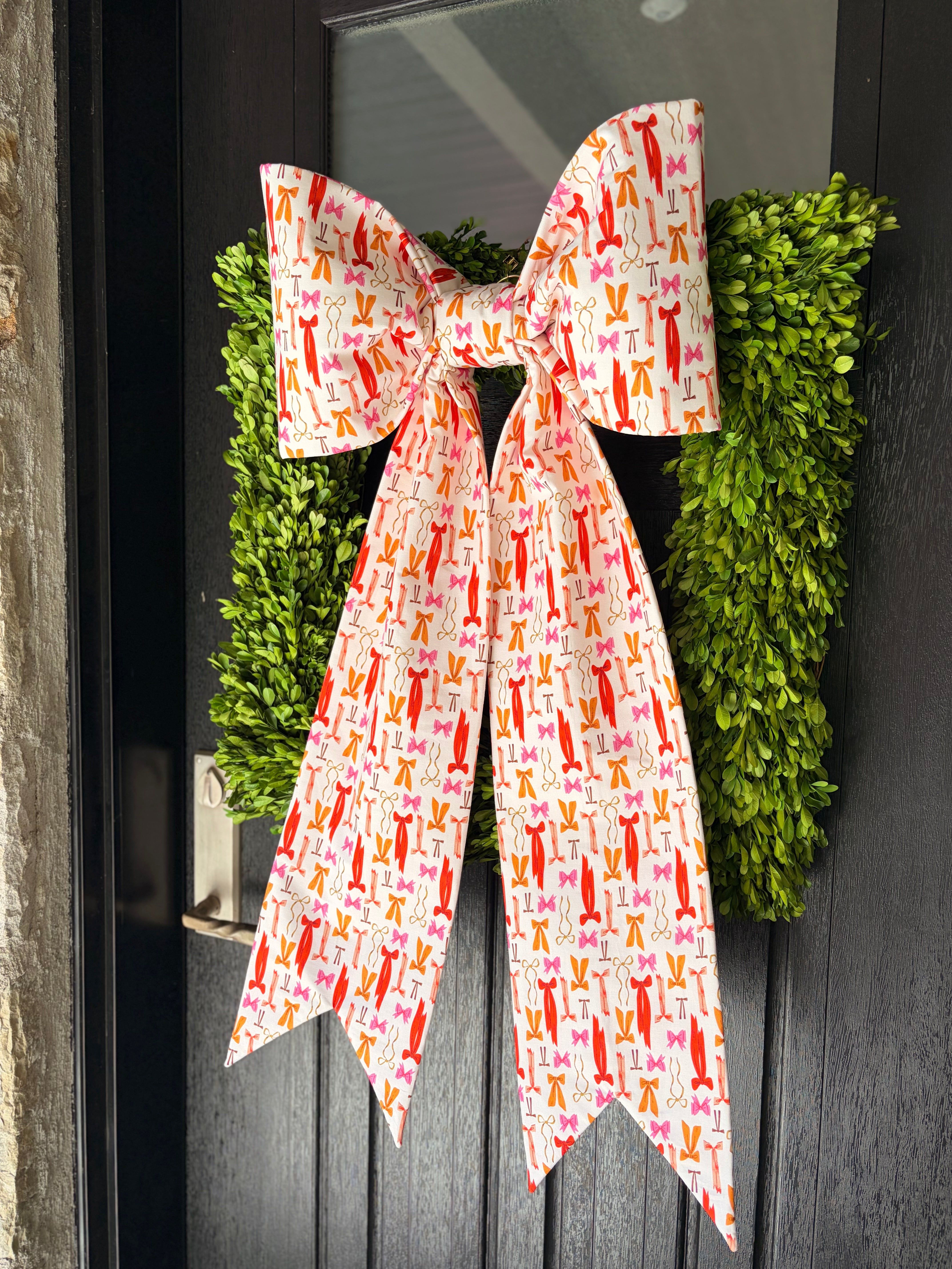 The Falling for Bows Bow