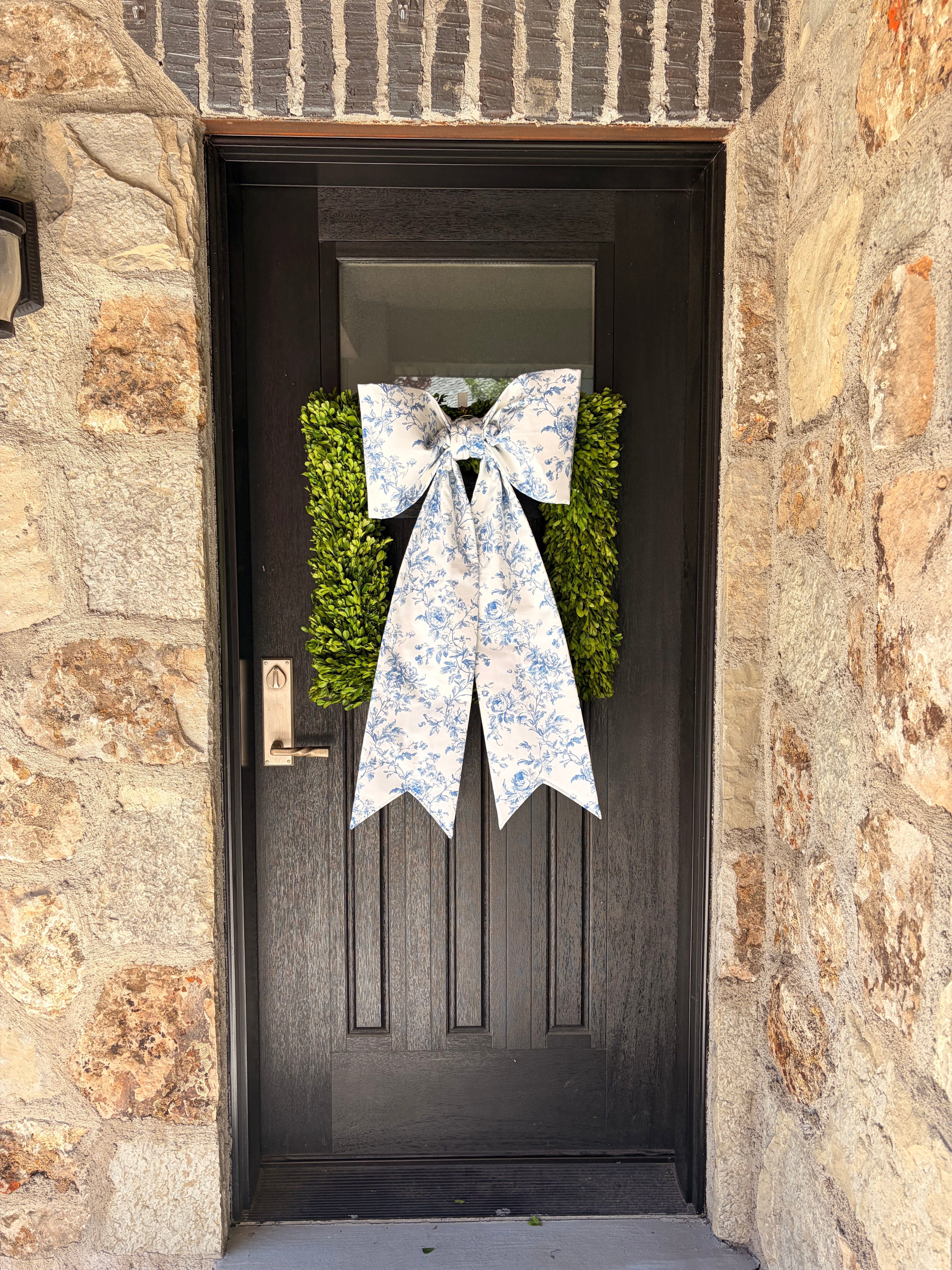 The French Countryside Bloom Bow