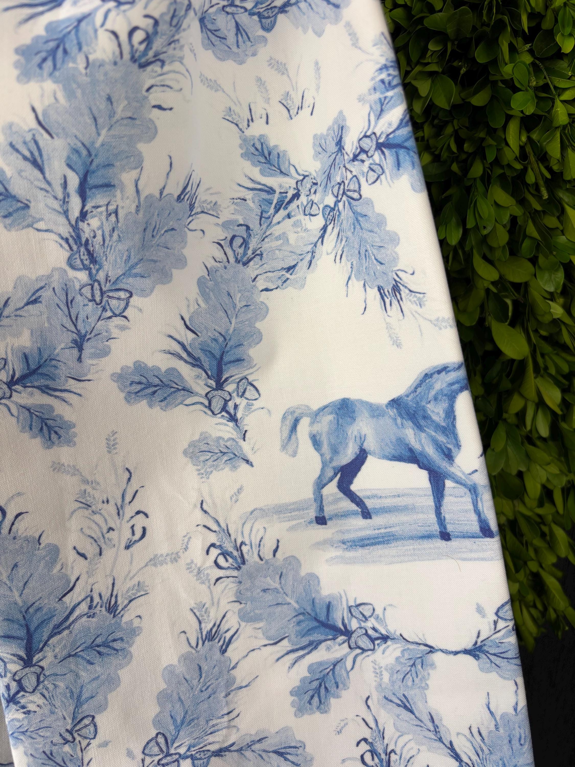 Bridle Path Equestrian Toile Bow