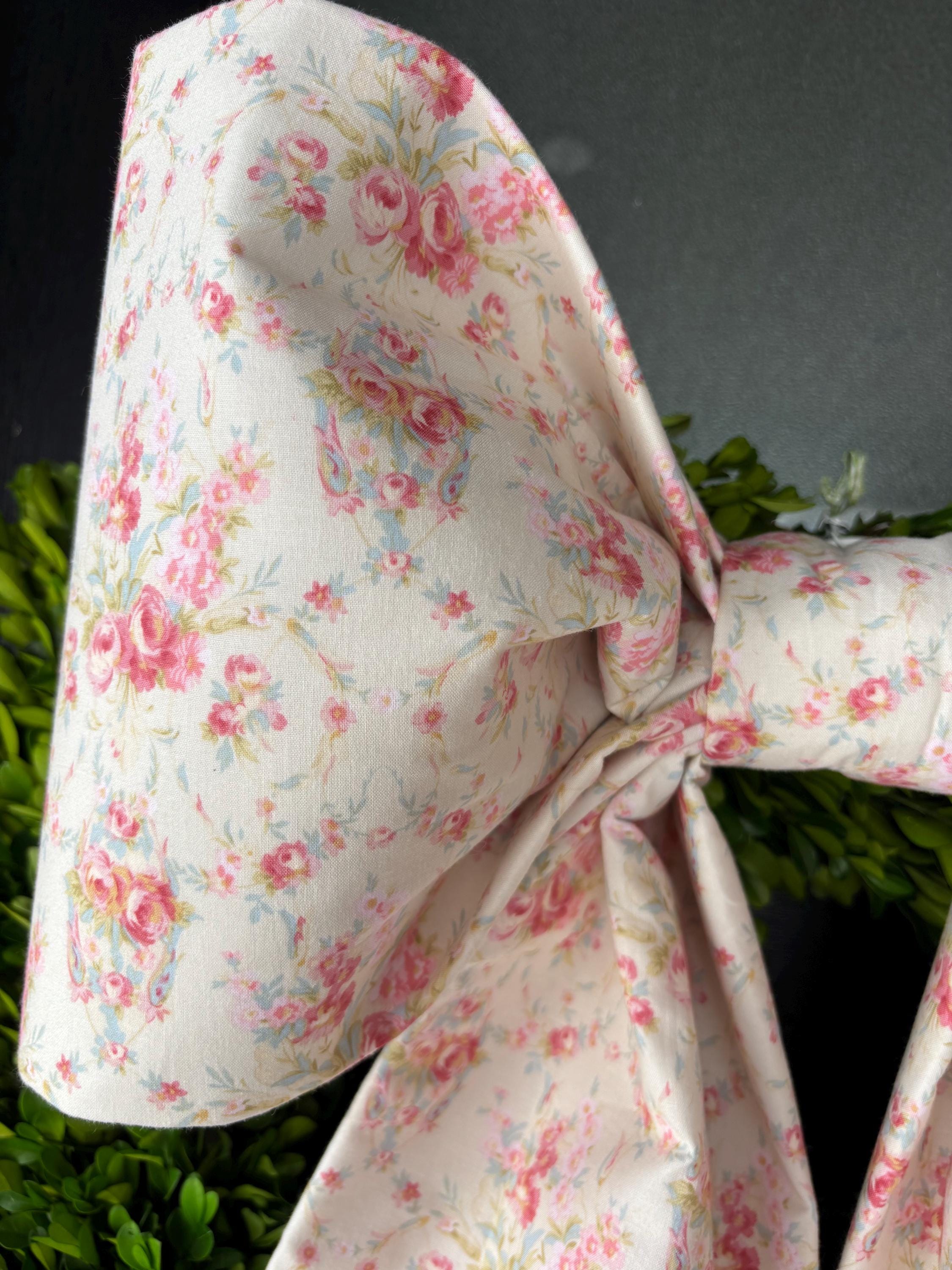 Cottage Rose Bow