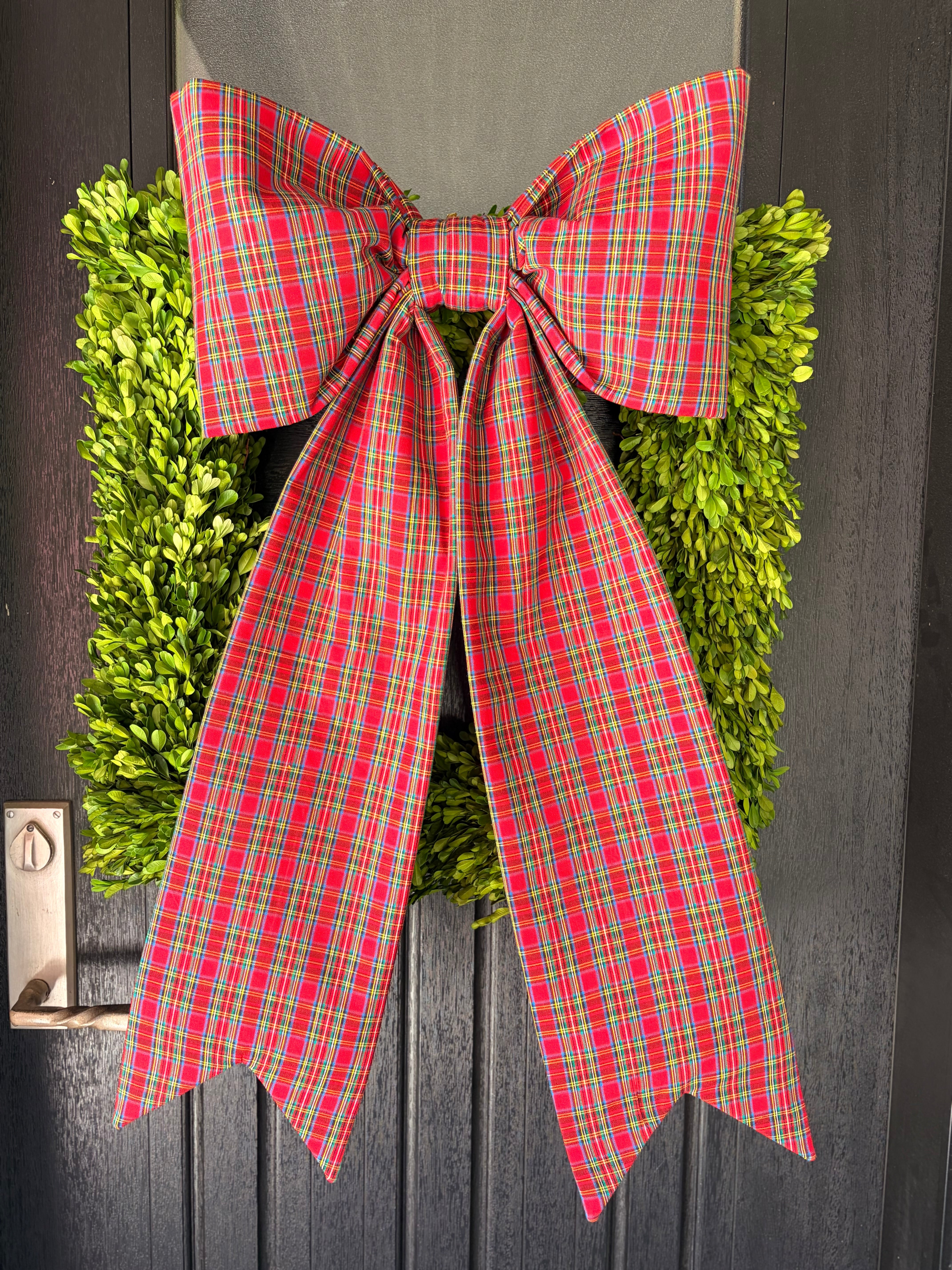 The Yuletide Tartan Bow