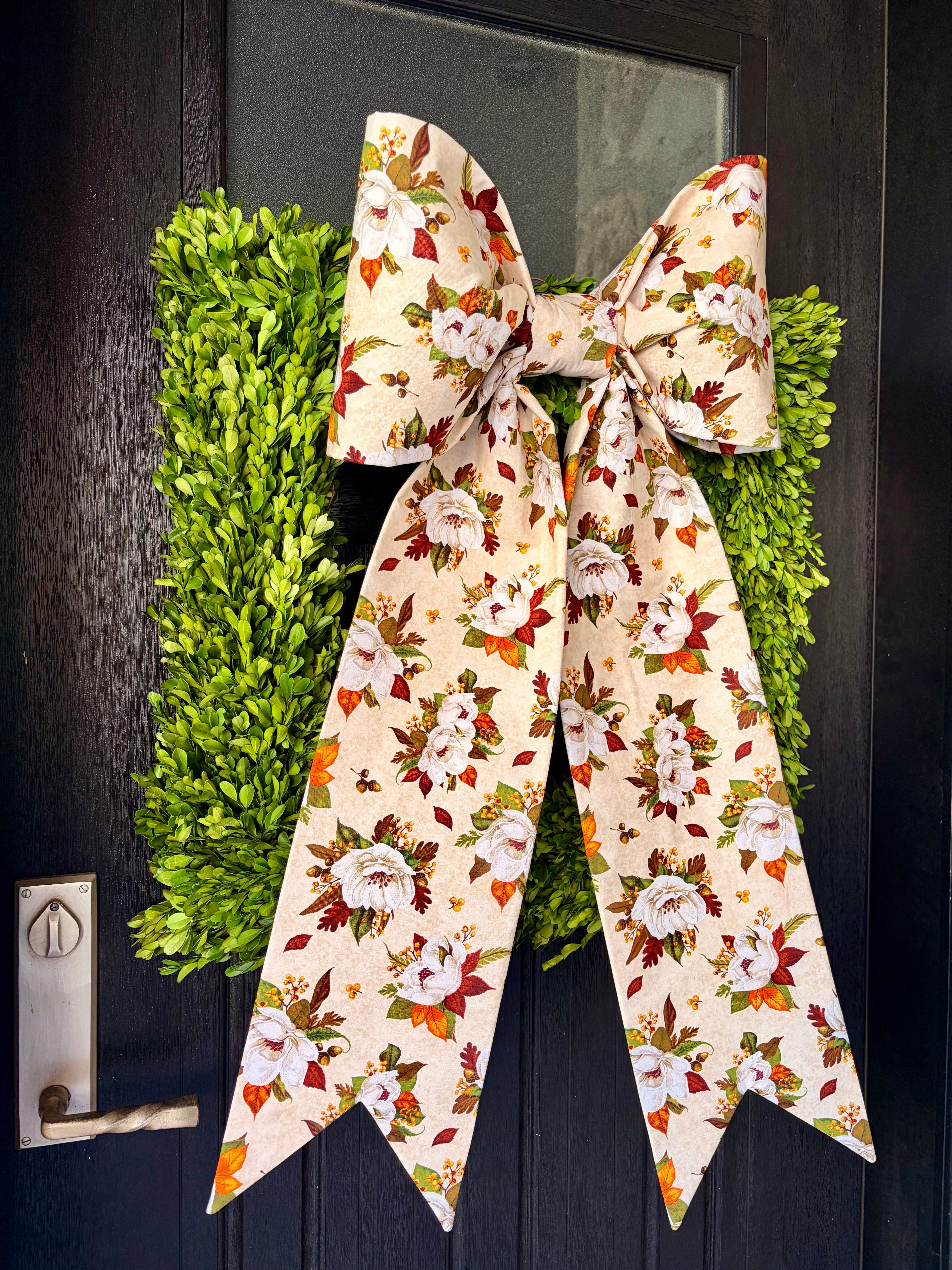 The Magnolia & Maple Bow