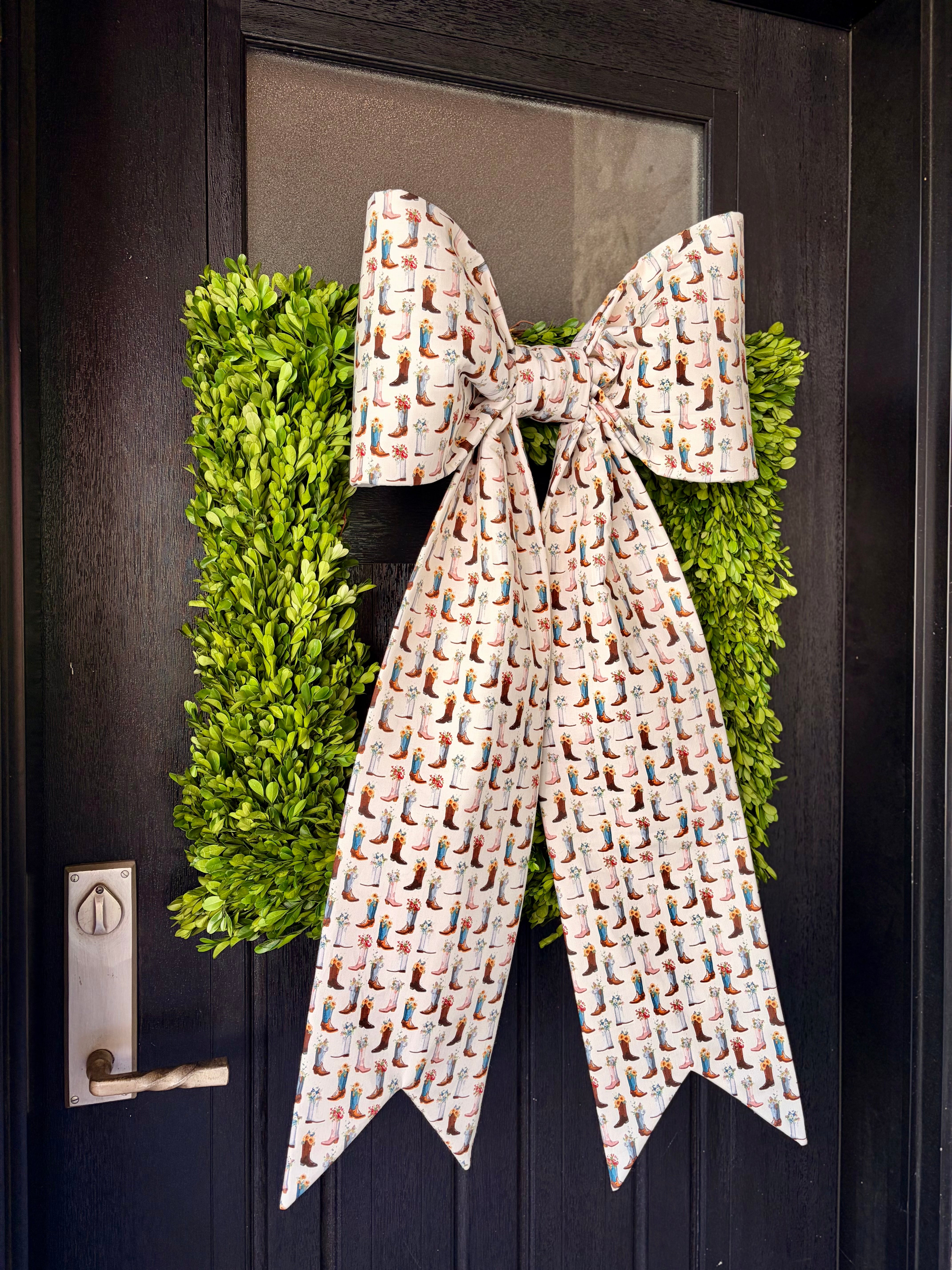 The Stockyards Stroll Bow