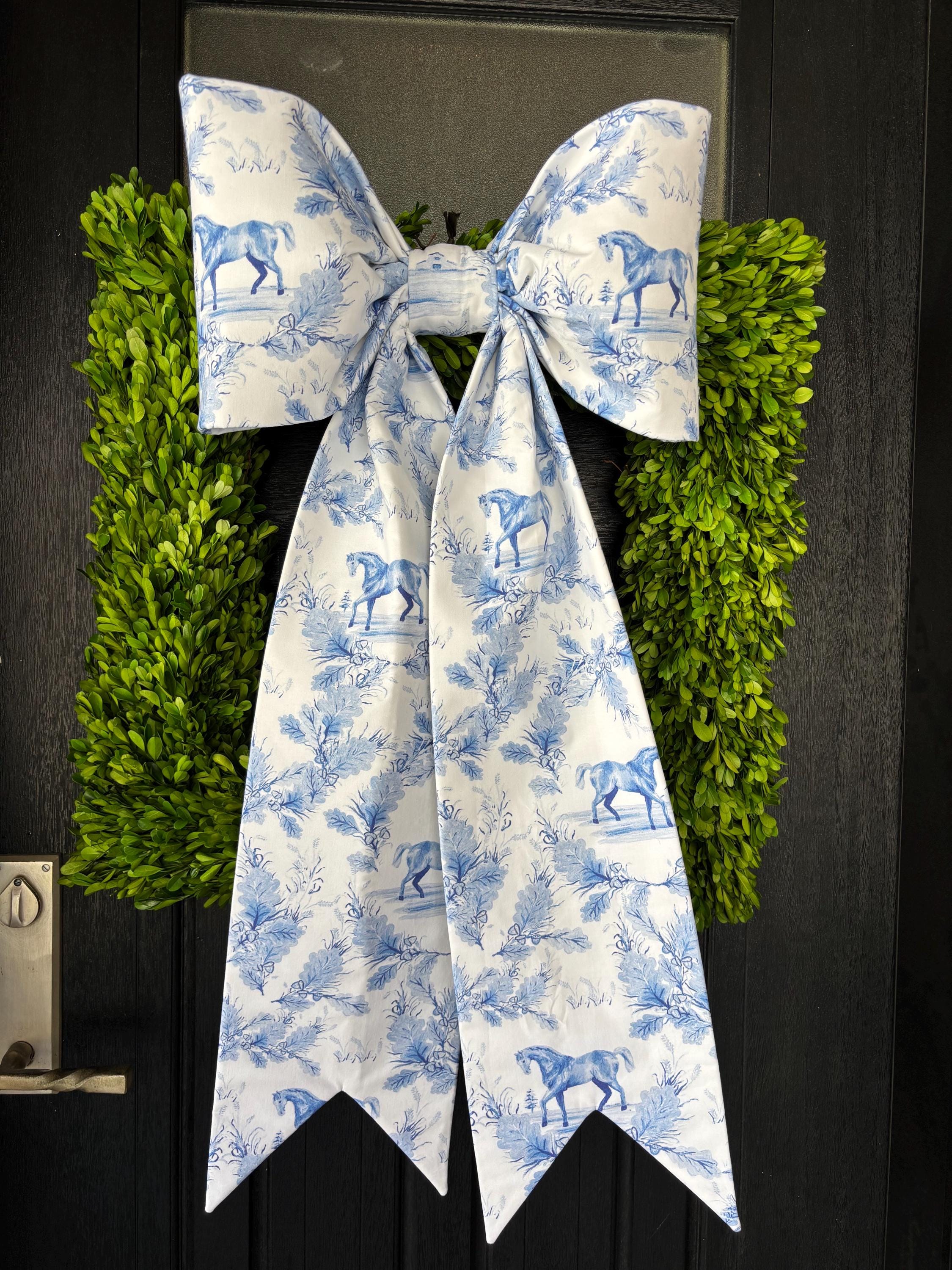Bridle Path Equestrian Toile Bow