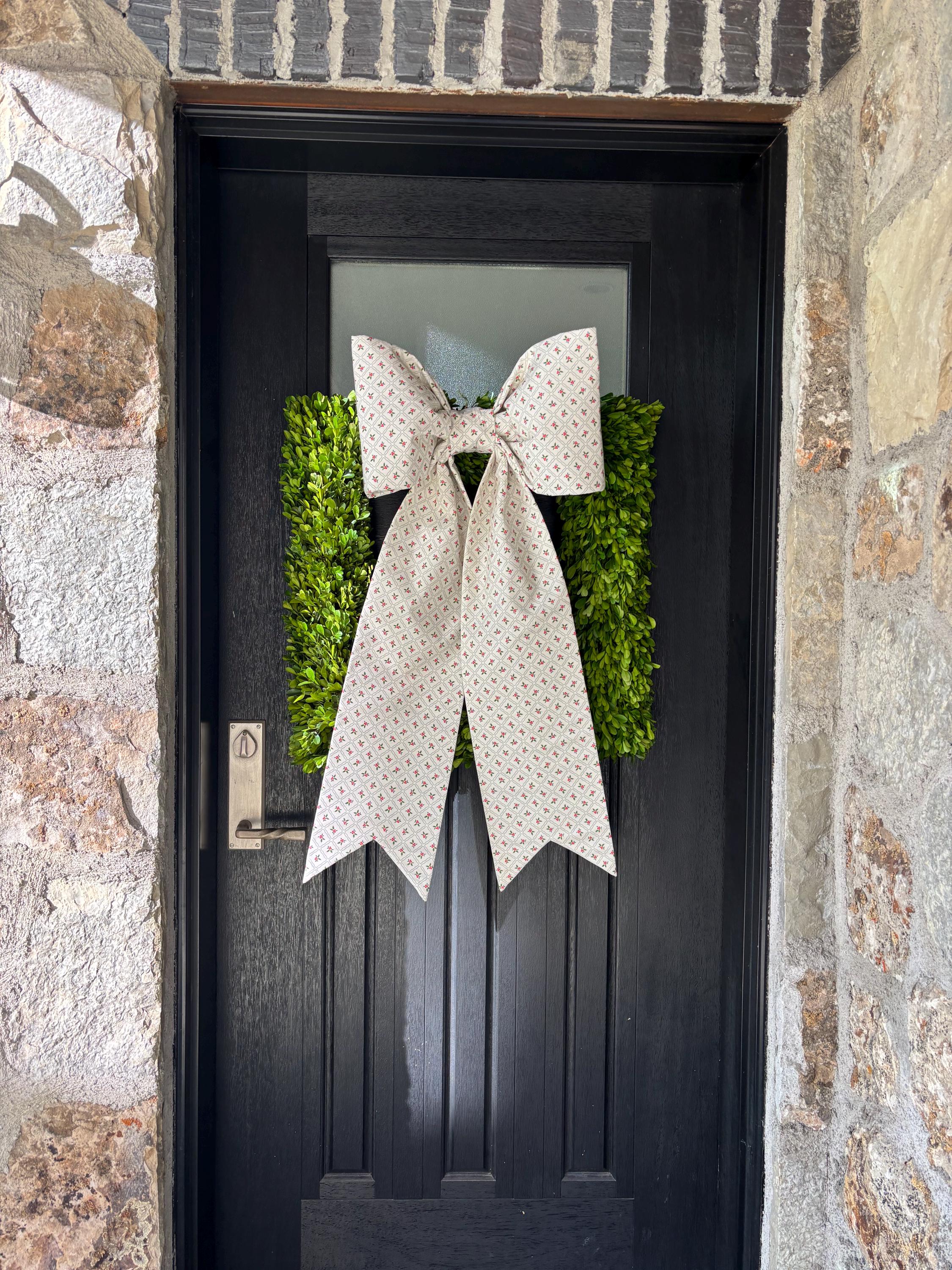 Holly Berries en Petite Bow