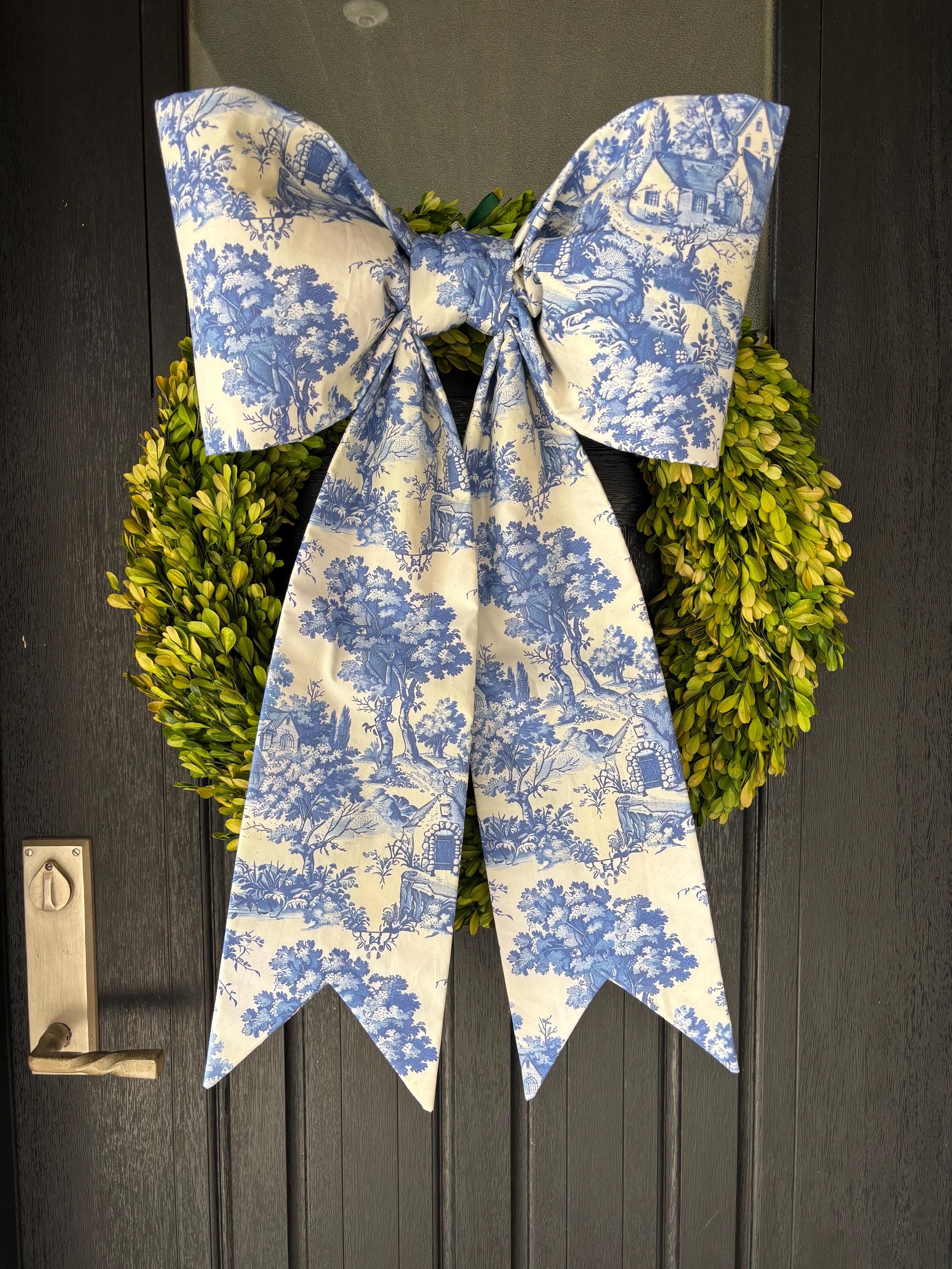 Château Garden Toile Bow