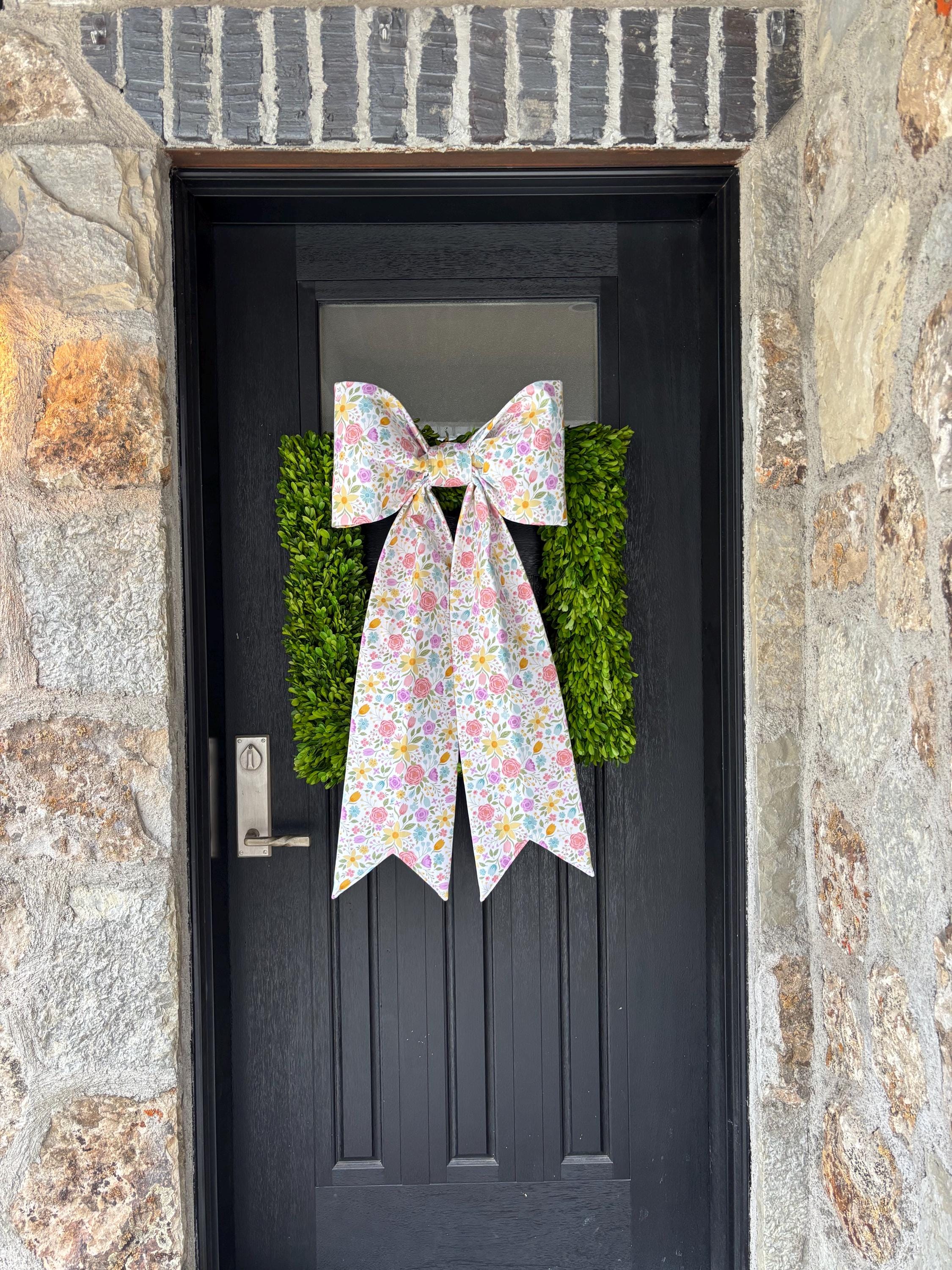 Bloom & Vine Bow