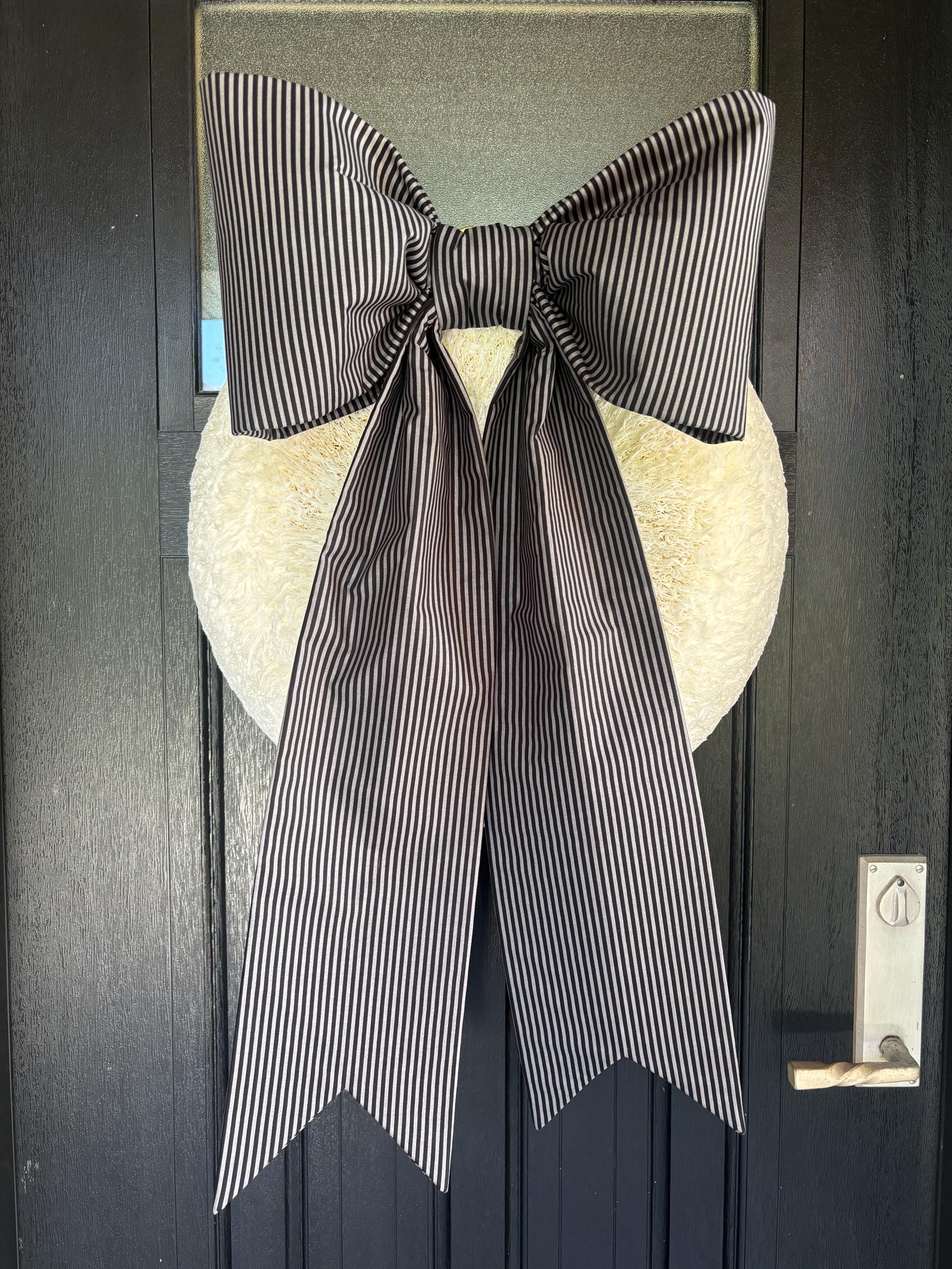 Midnight Nocturne Bow