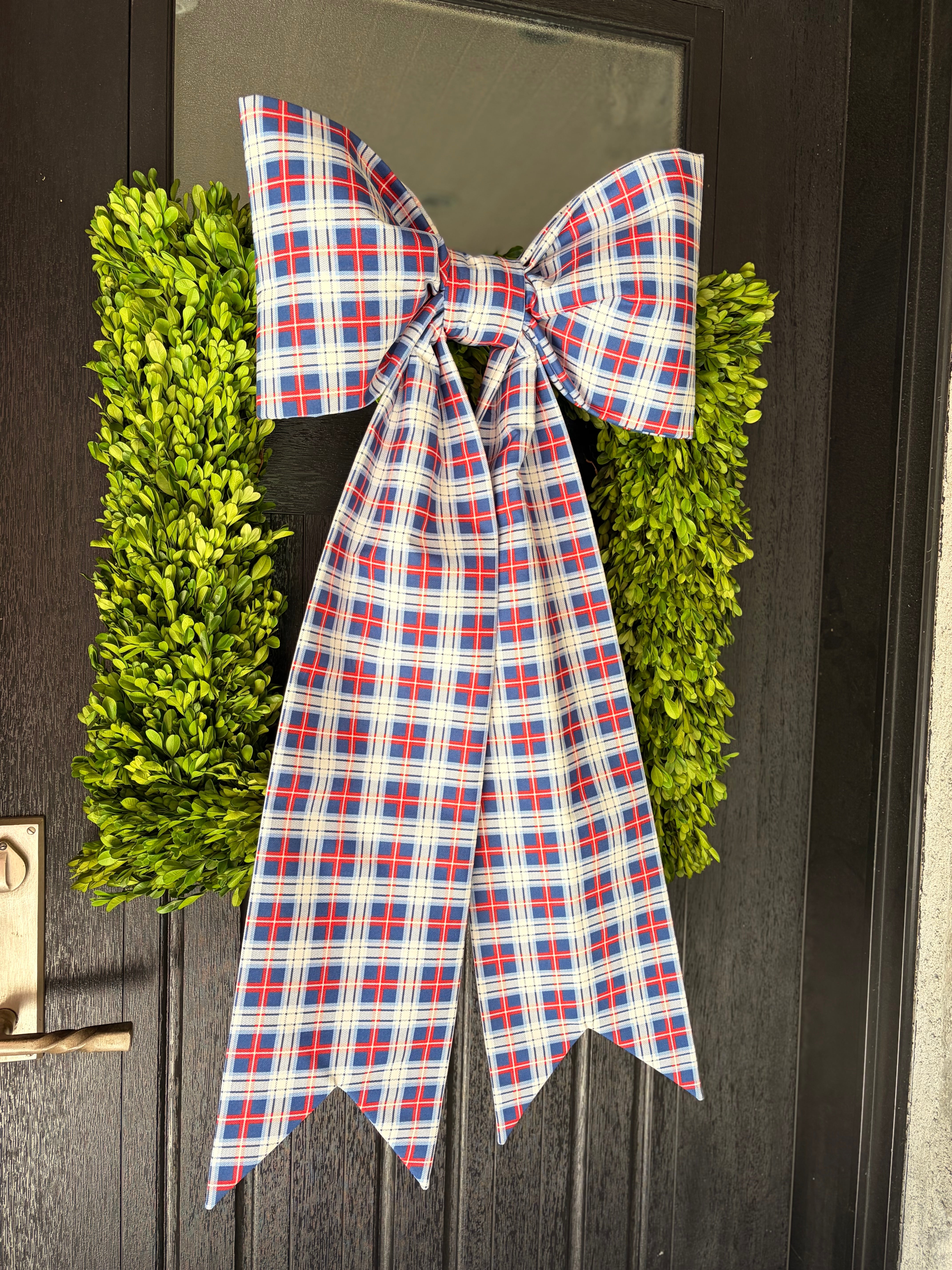 The Yacht Club Americana Bow