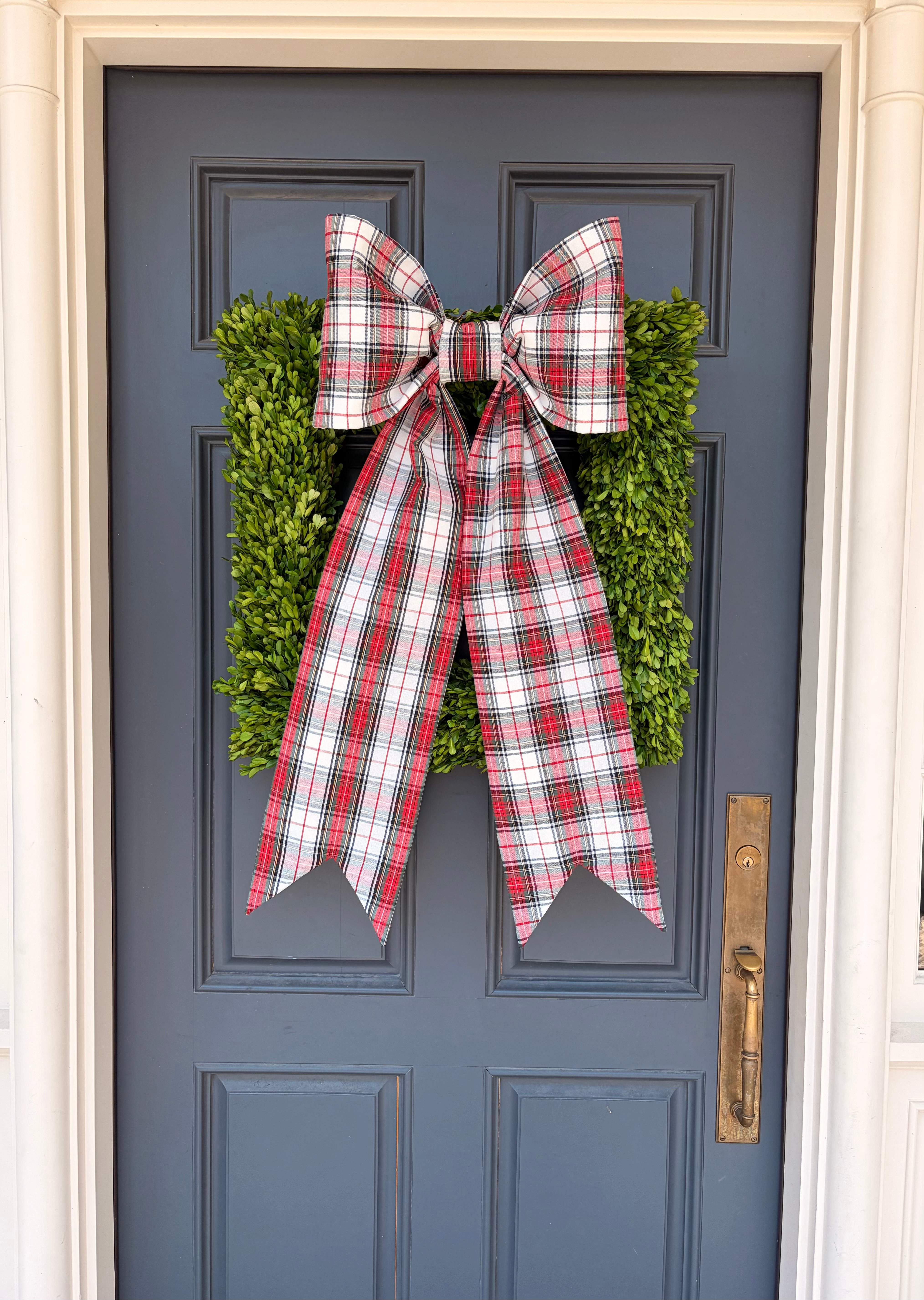 The Westminster Holiday Bow