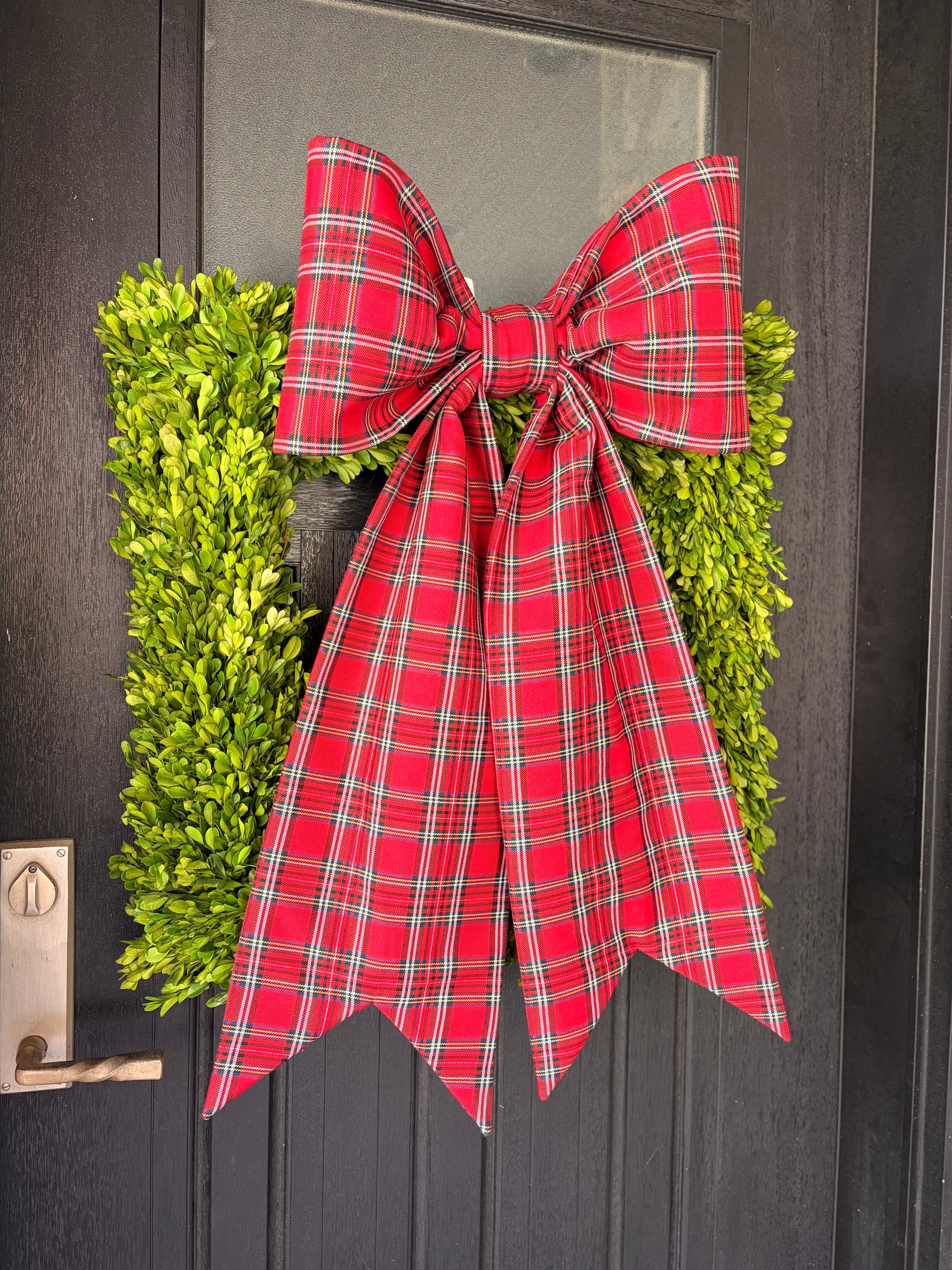 The Inverness Holiday Bow
