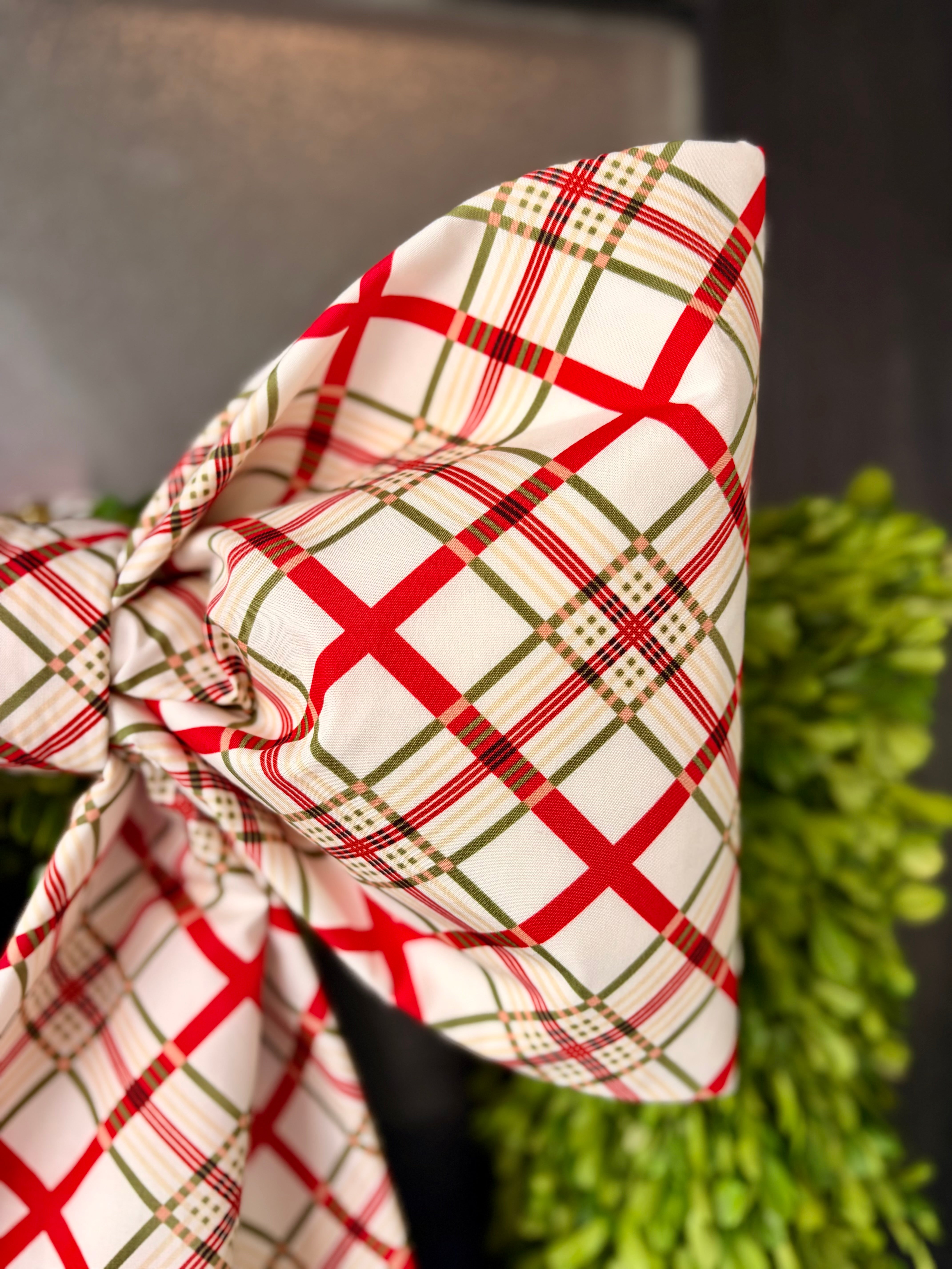The Holiday House Plaid Bow