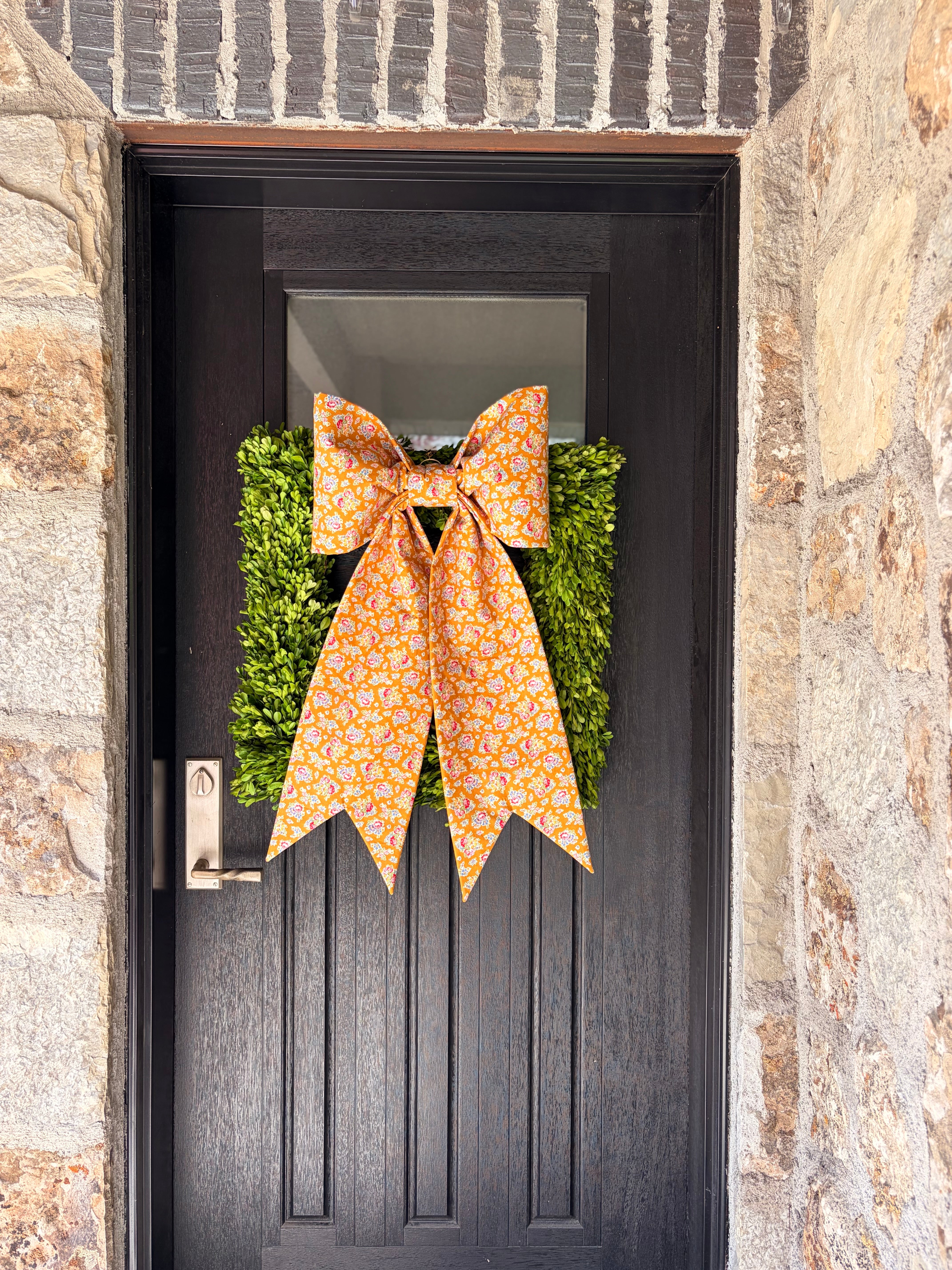 The Marigold Manor Bow
