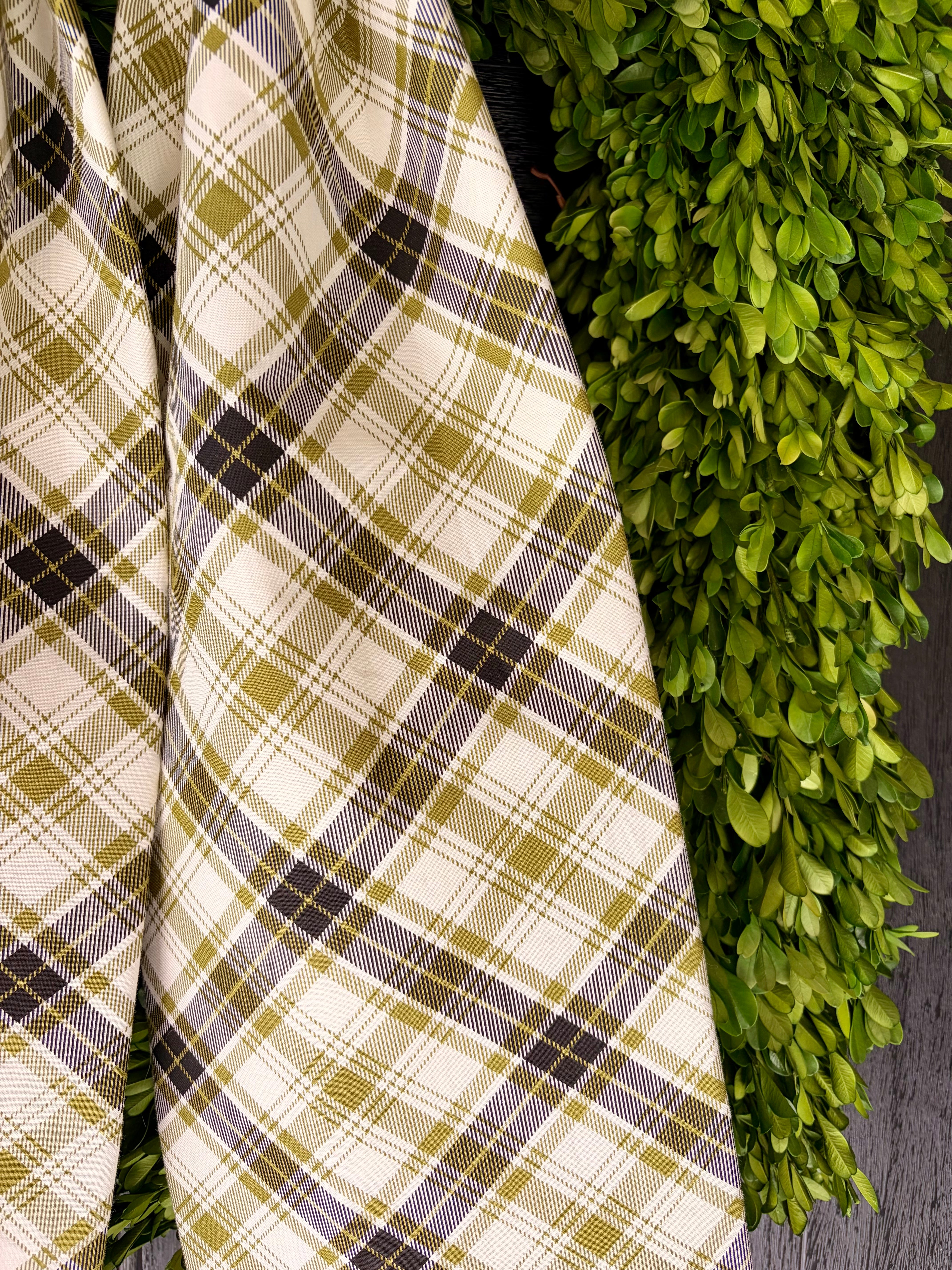 The Olivewood Tartan Bow