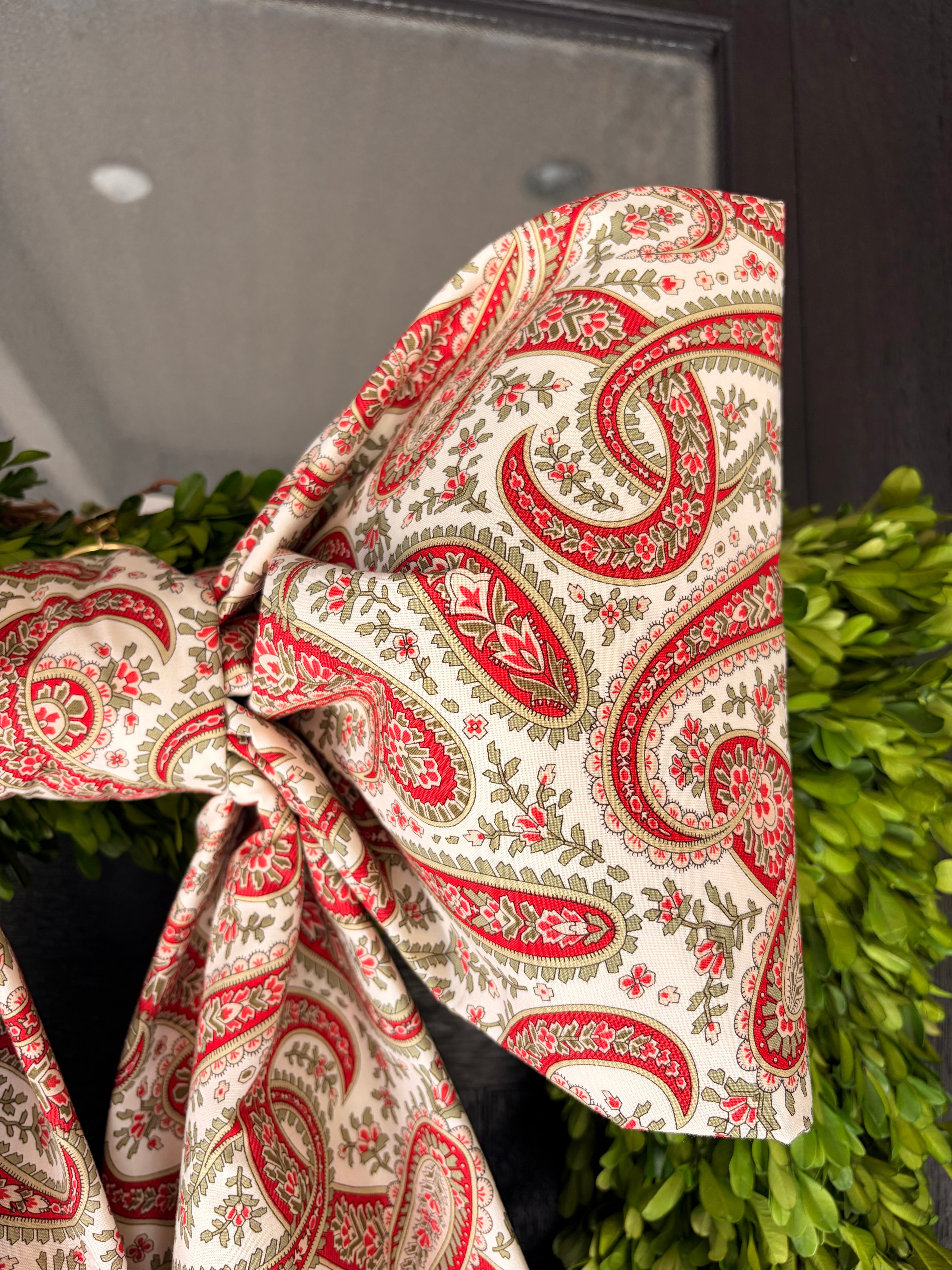 The Winterberry Paisley Bow