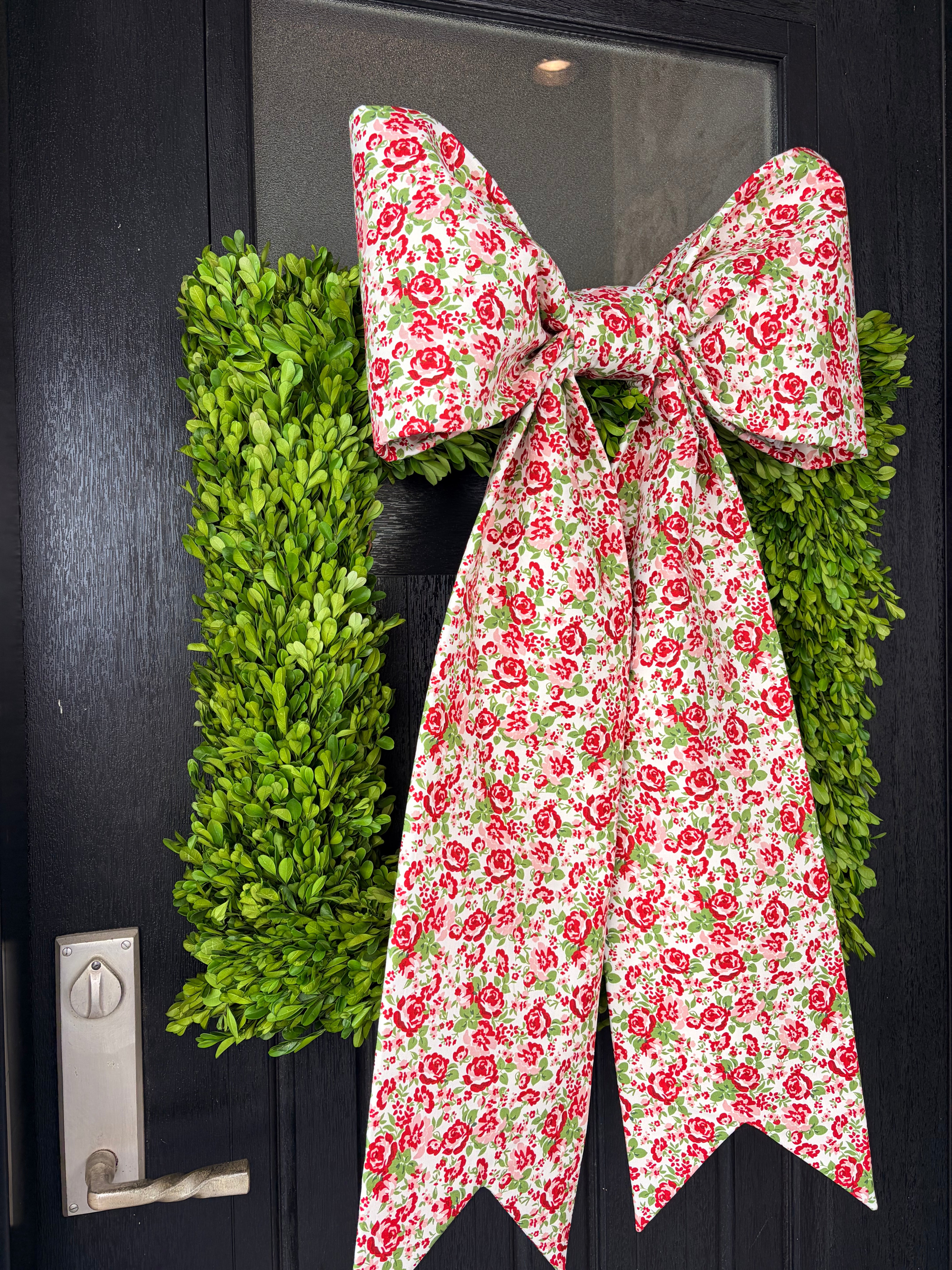 The English Cottage Rose Bow