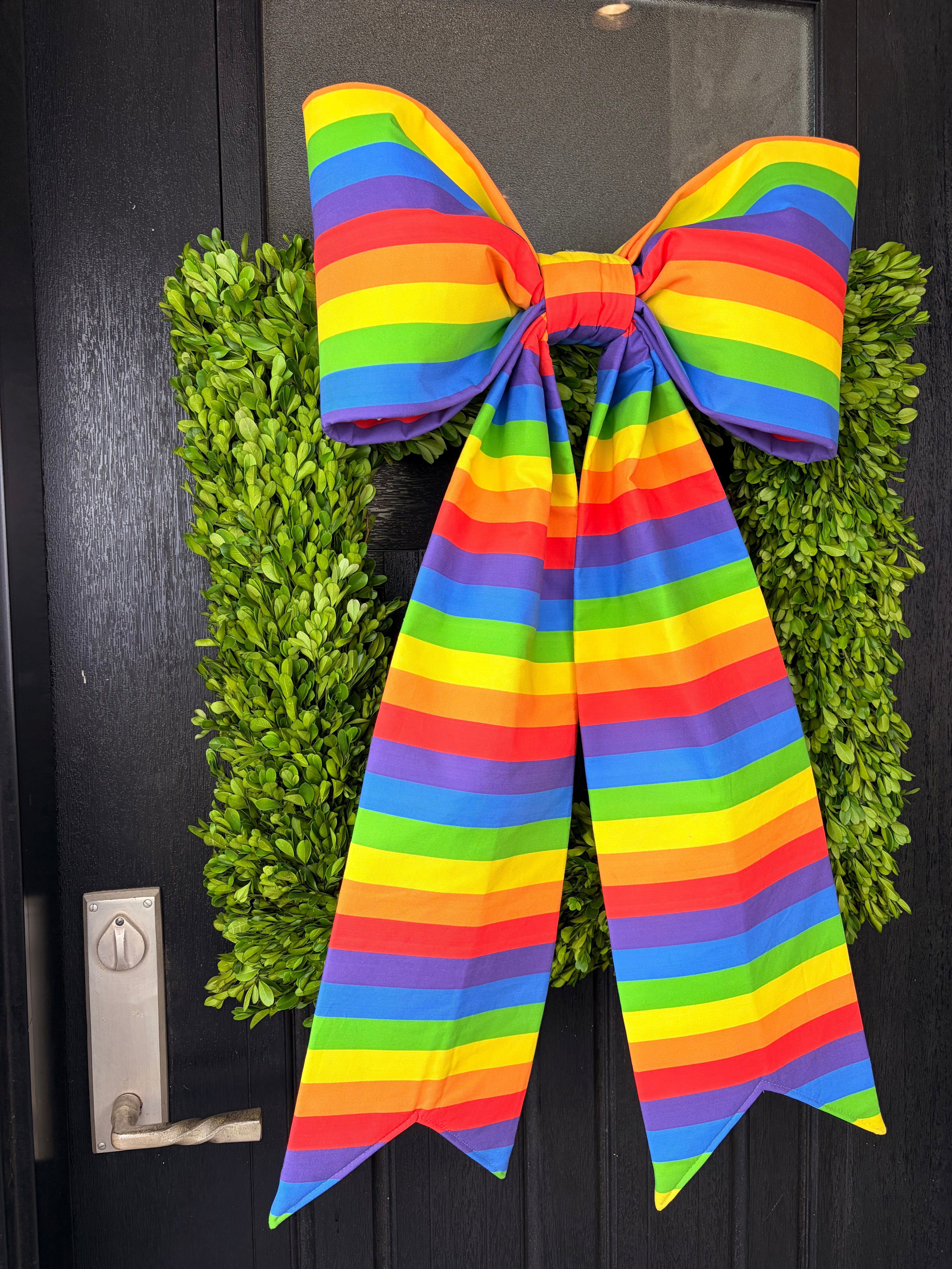 The House of Pride Bow