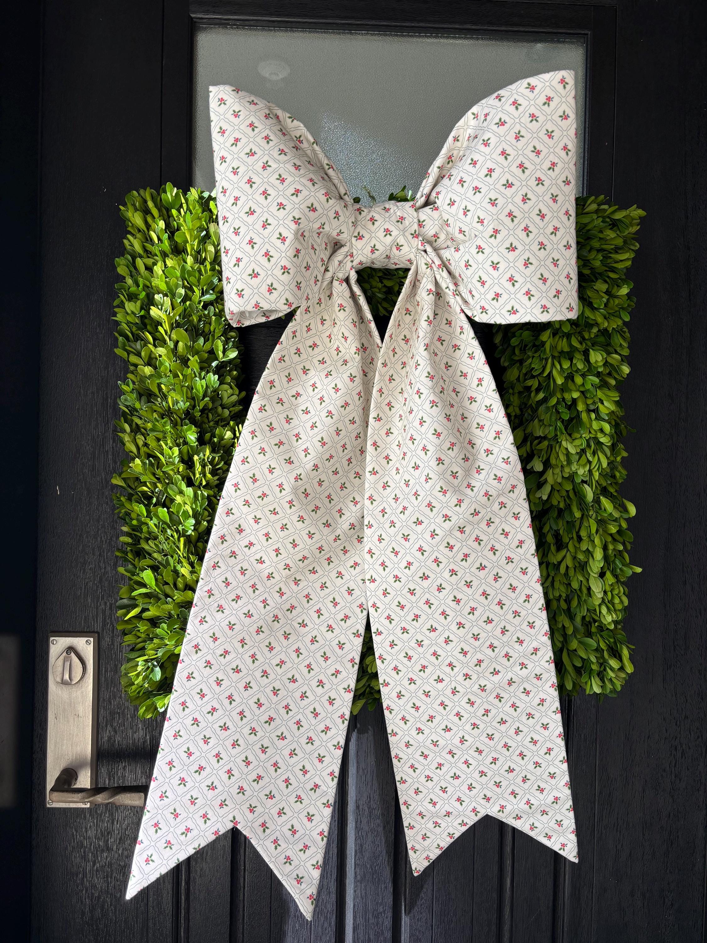 Holly Berries en Petite Bow