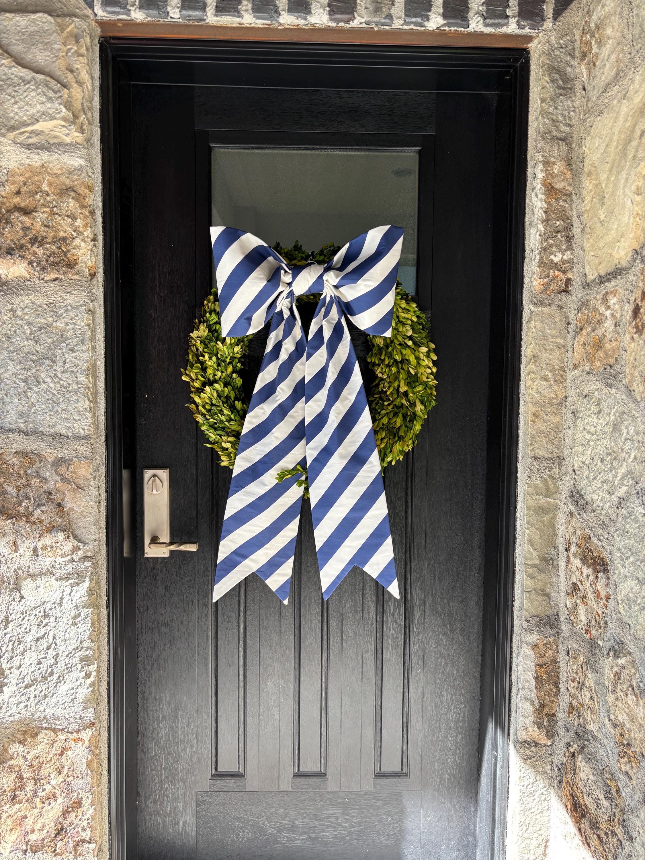 French Riviera Bow