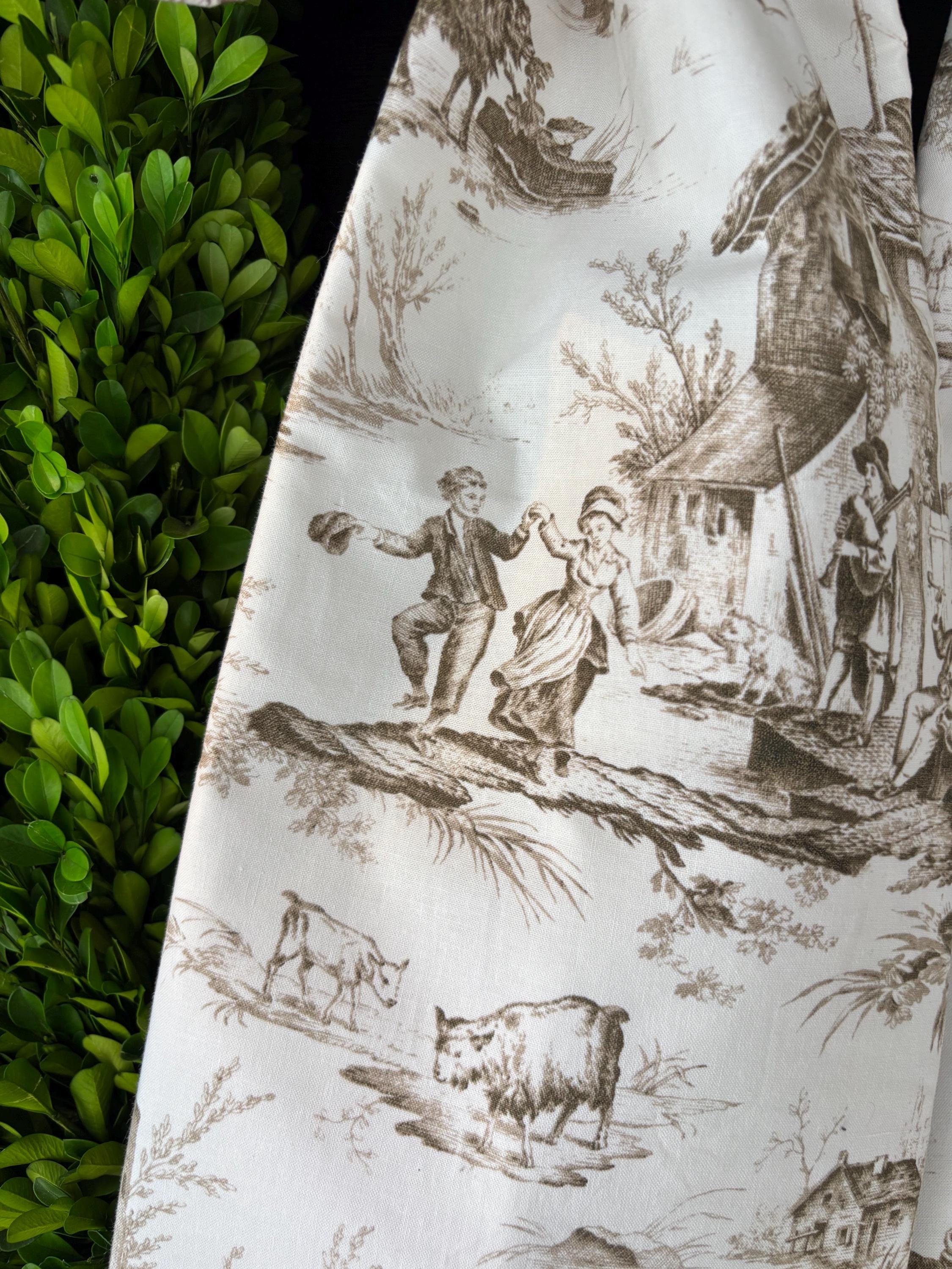 Château en Automne Toile Bow
