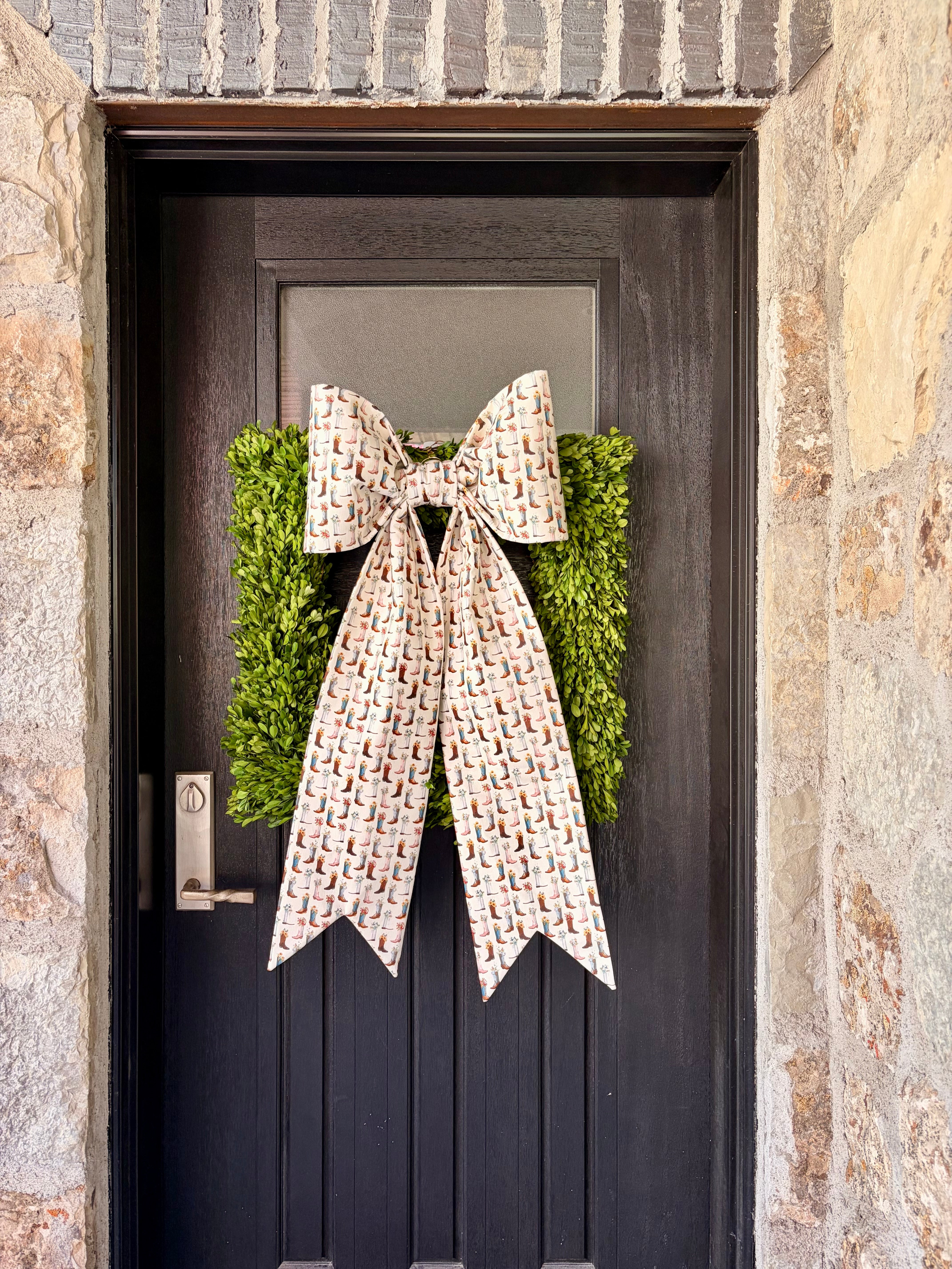 The Stockyards Stroll Bow