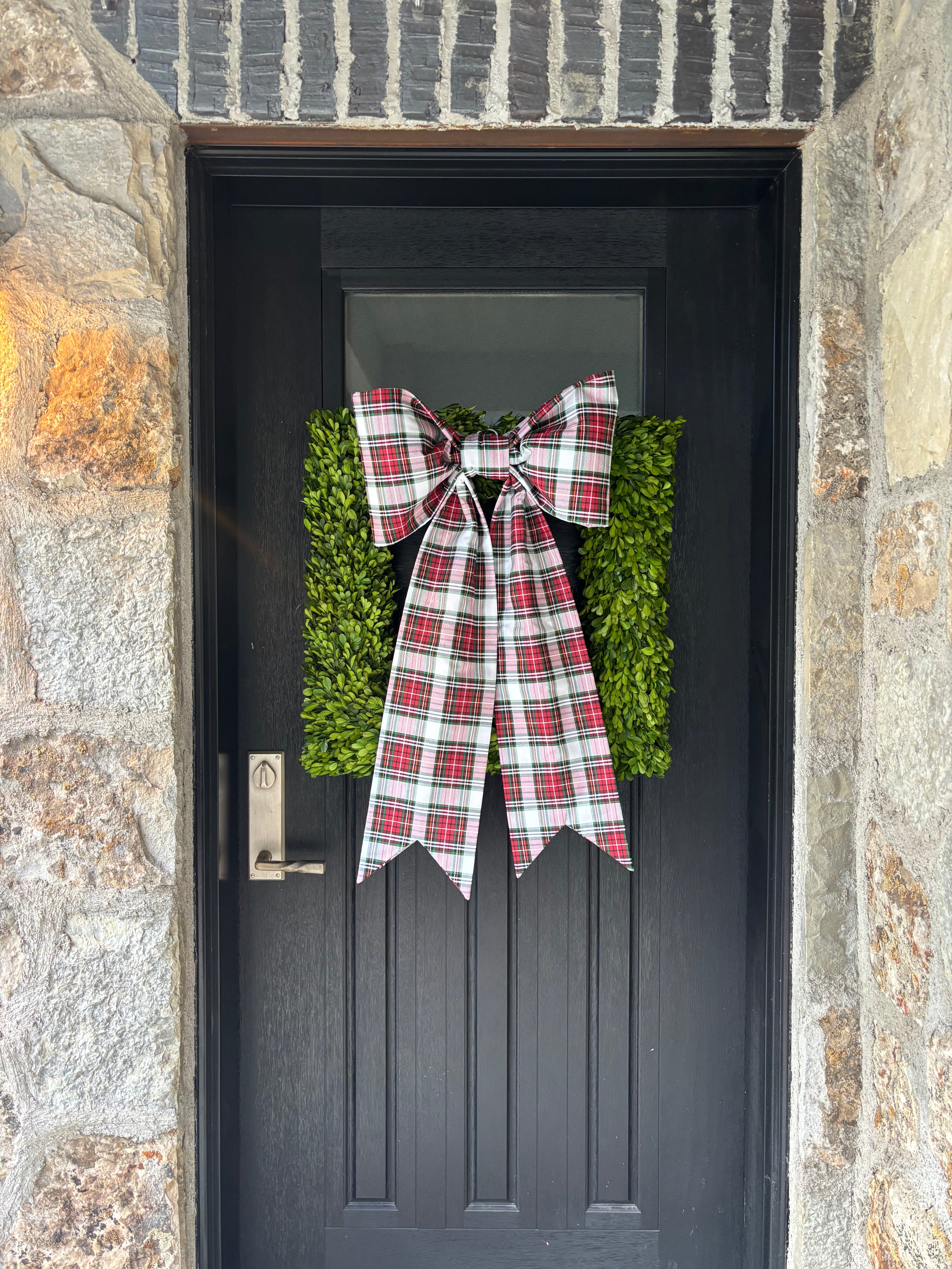 The Tartan Traditions Bow