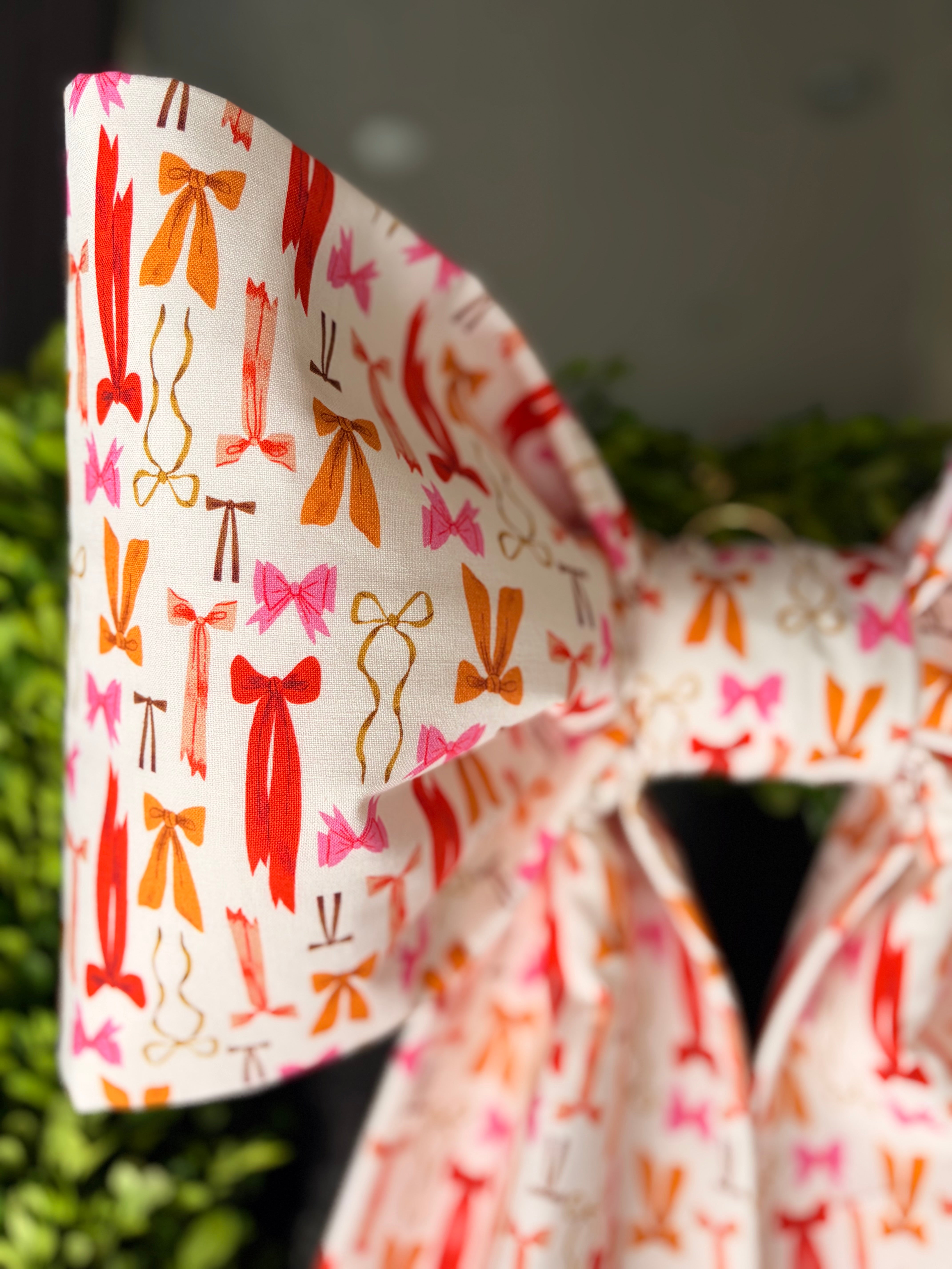 The Falling for Bows Bow
