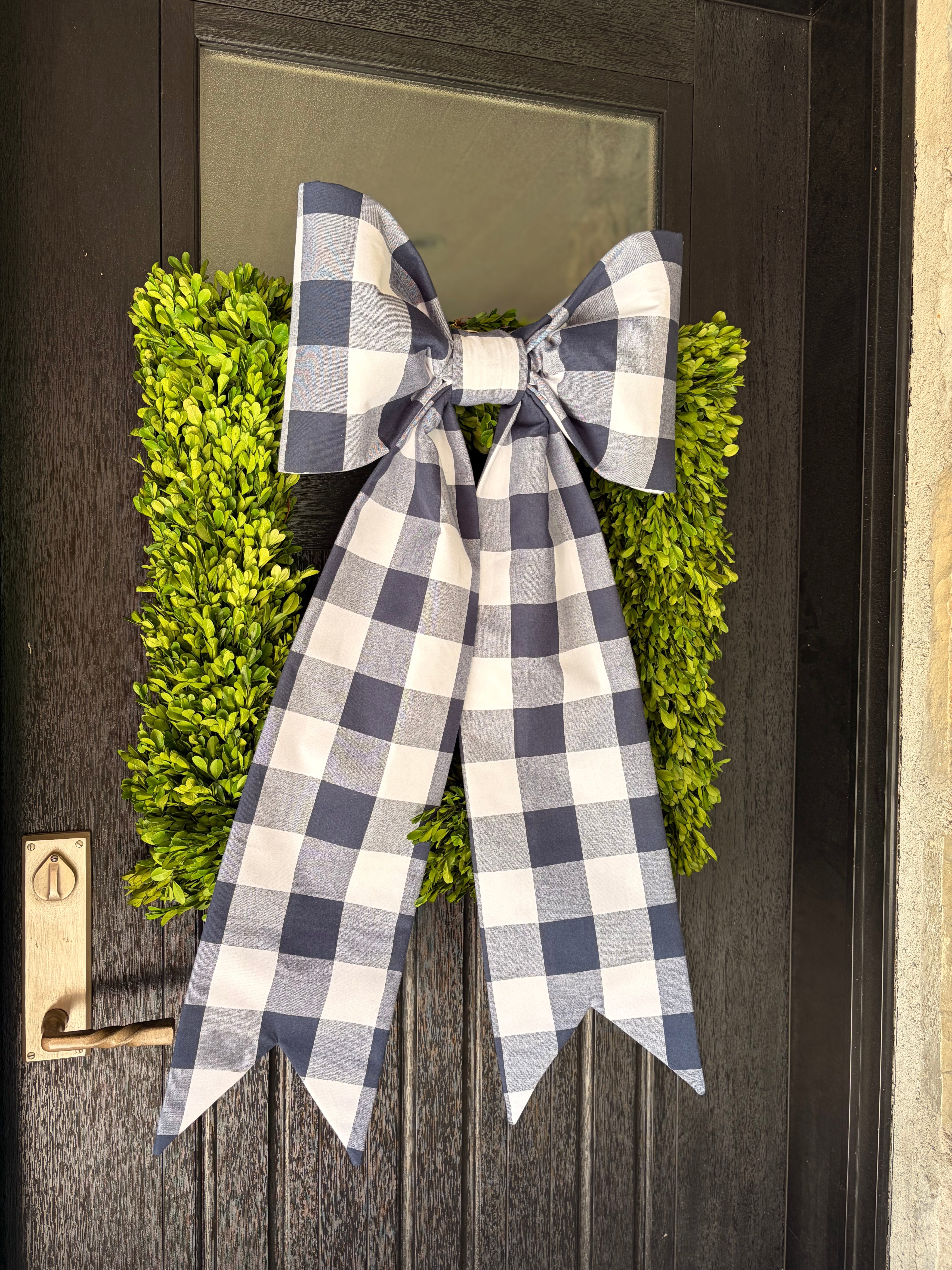 The Blue Manor Check Bow
