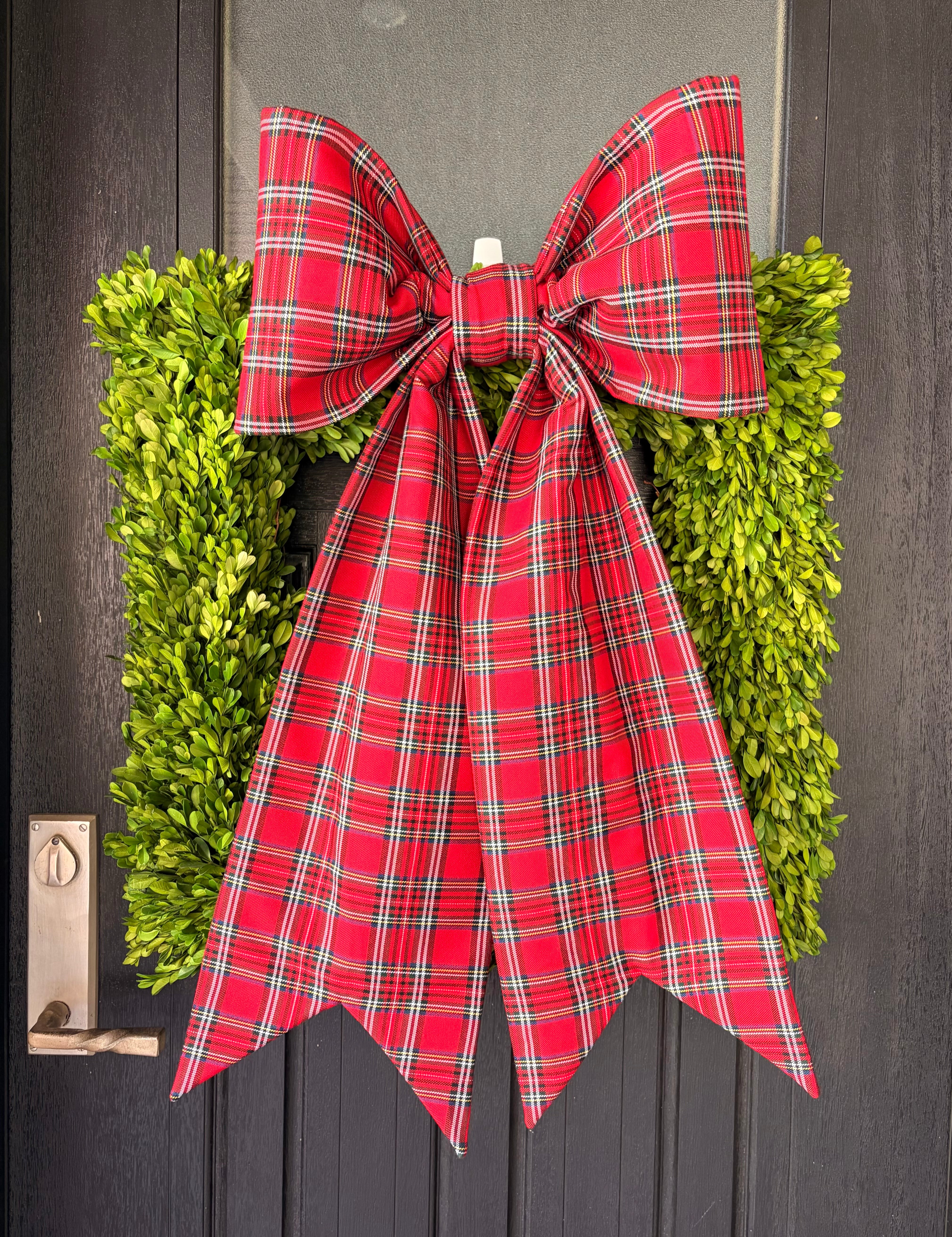The Inverness Holiday Bow
