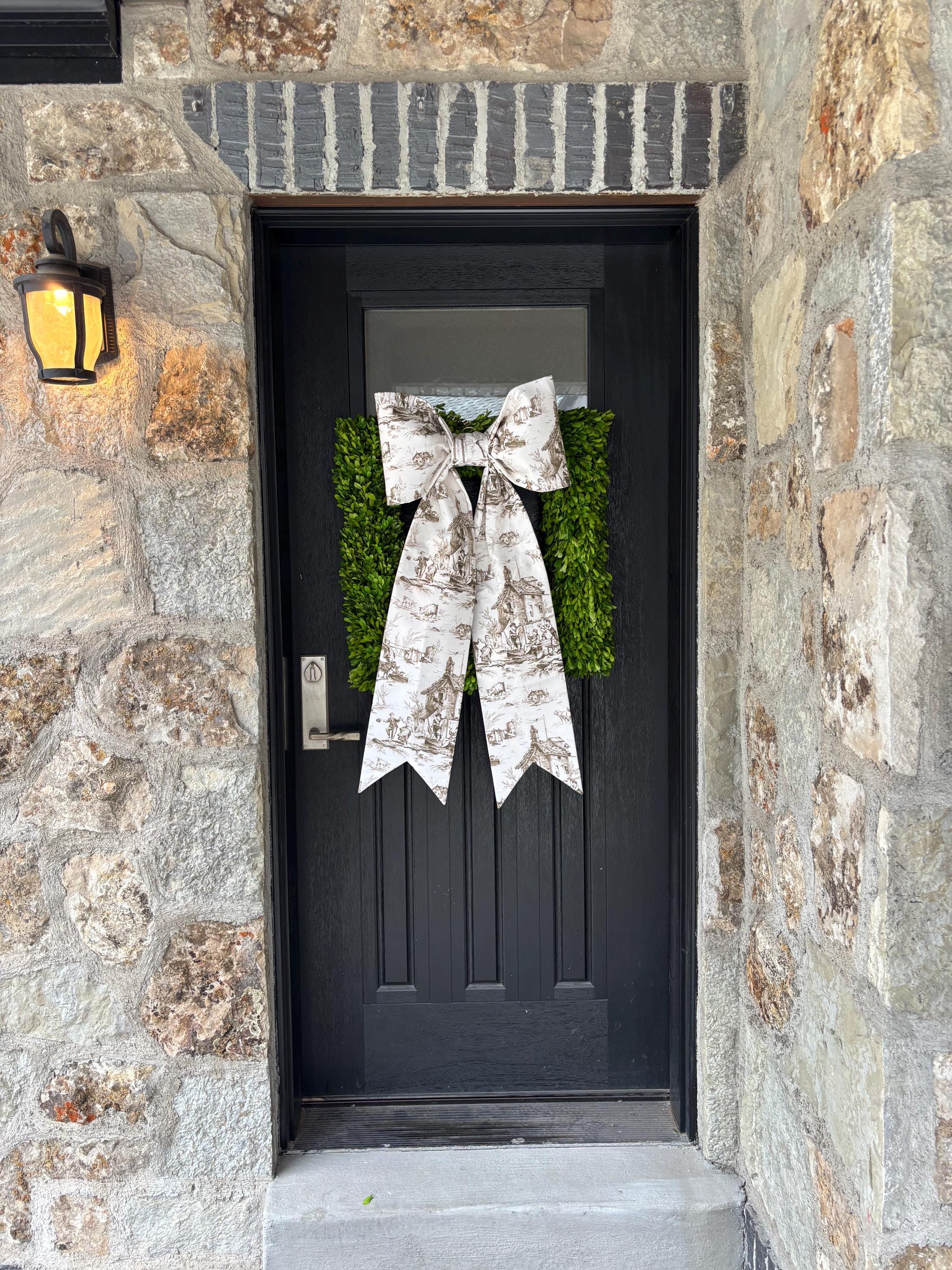 Château en Automne Toile Bow