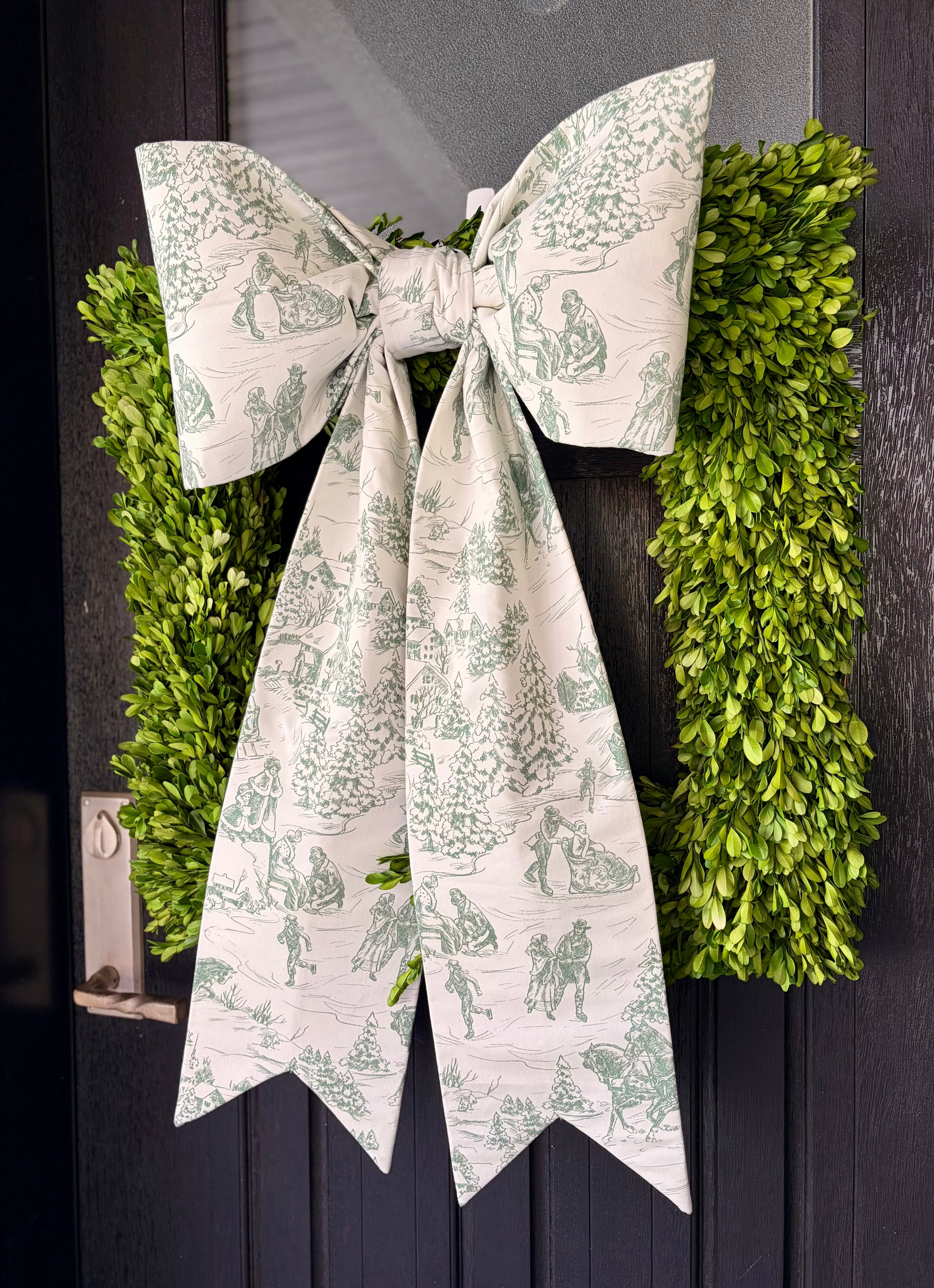 The Winter’s Eve Toile Bow