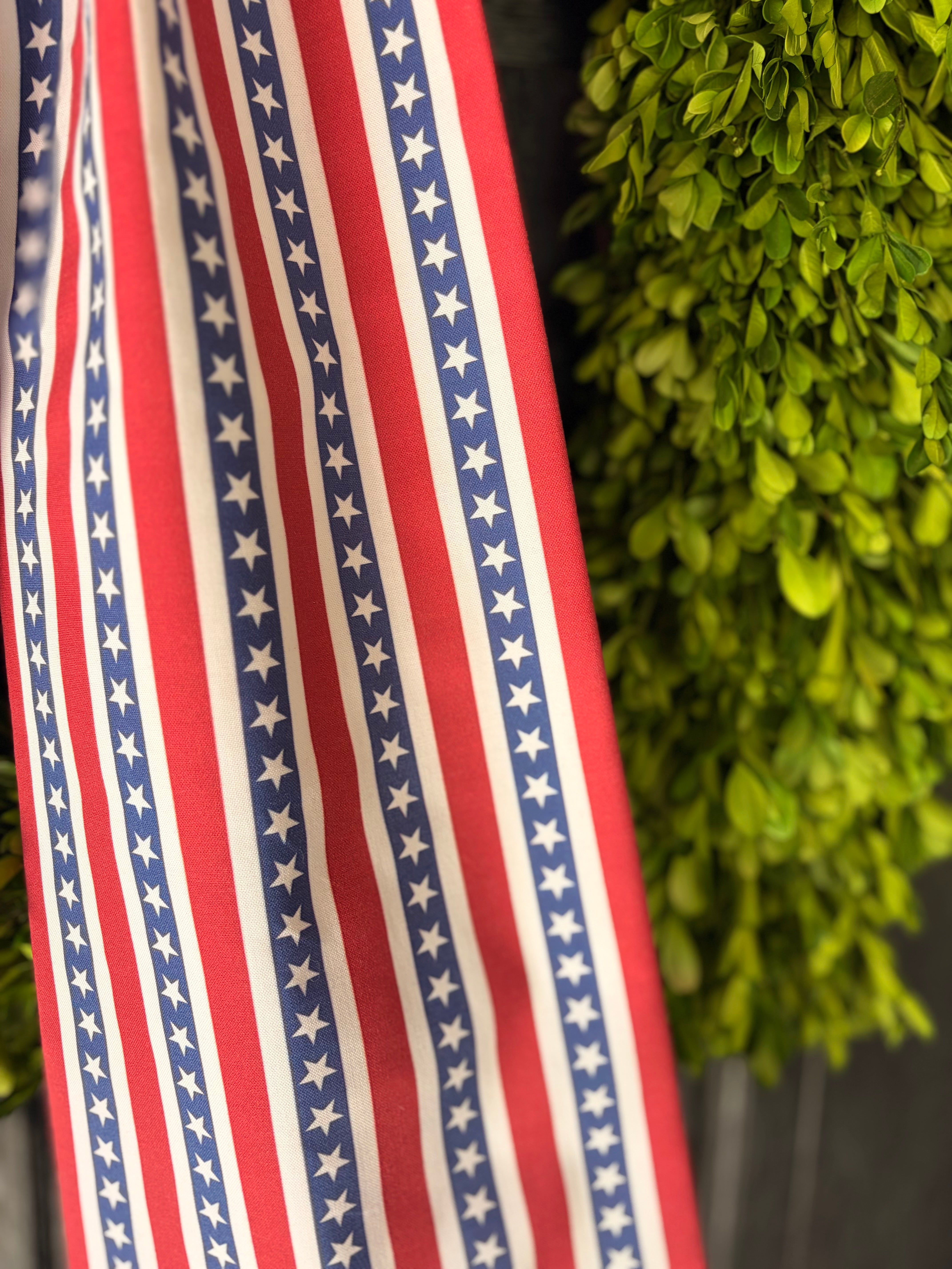 The Patriot’s Promenade Bow