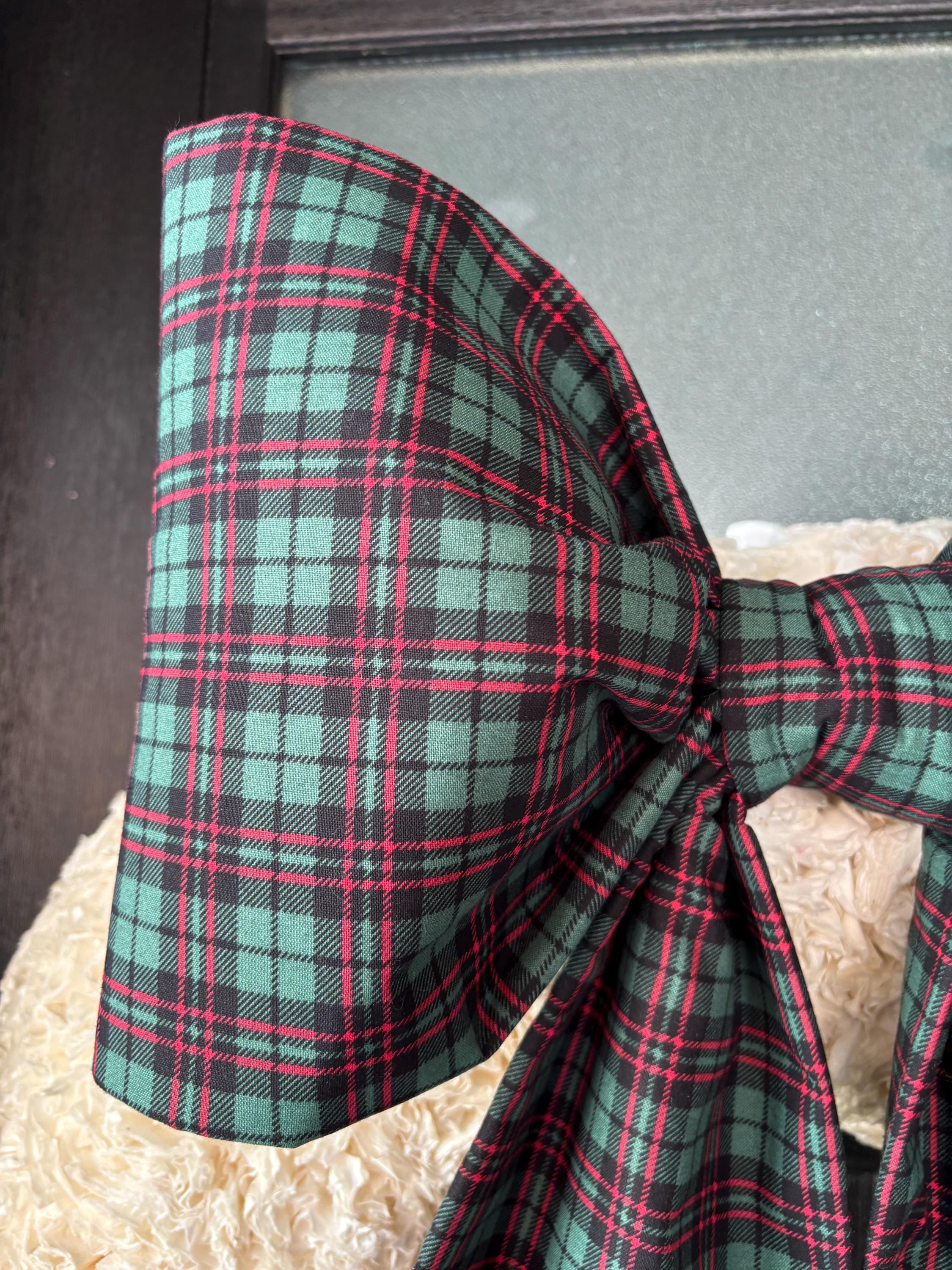 Winter Woodland Bow