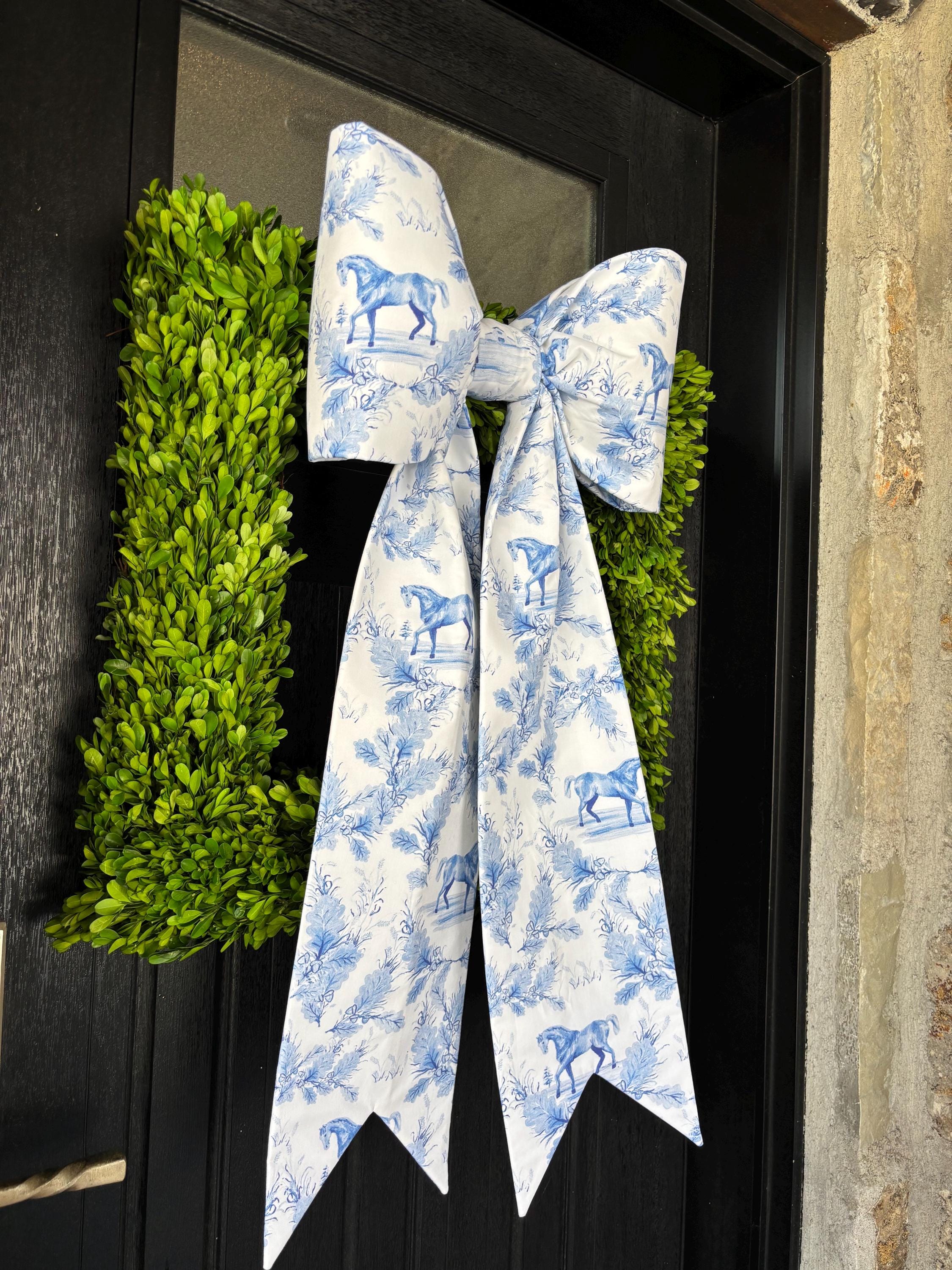 Bridle Path Equestrian Toile Bow