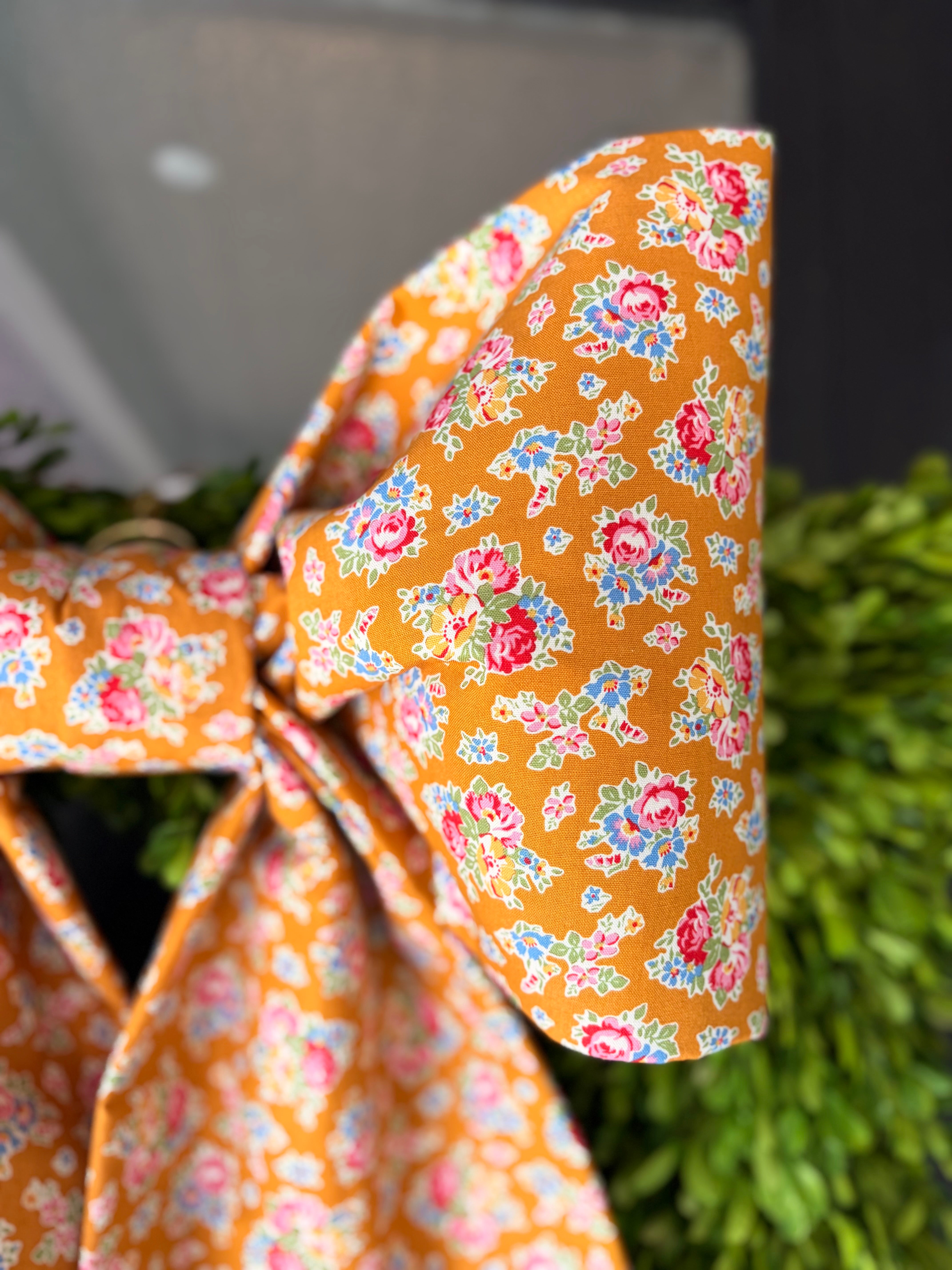 The Marigold Manor Bow