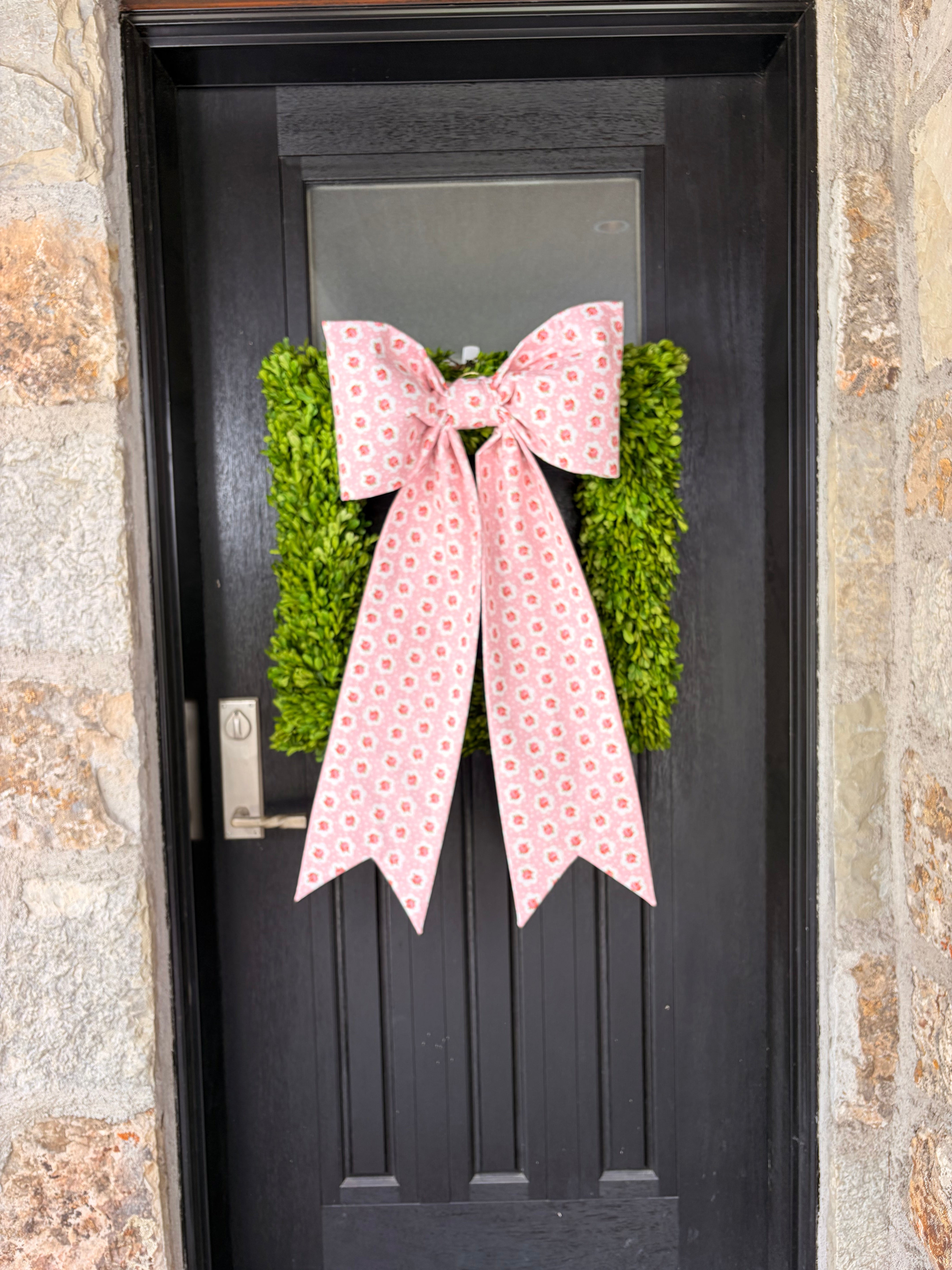 The Cottage Confection Bow