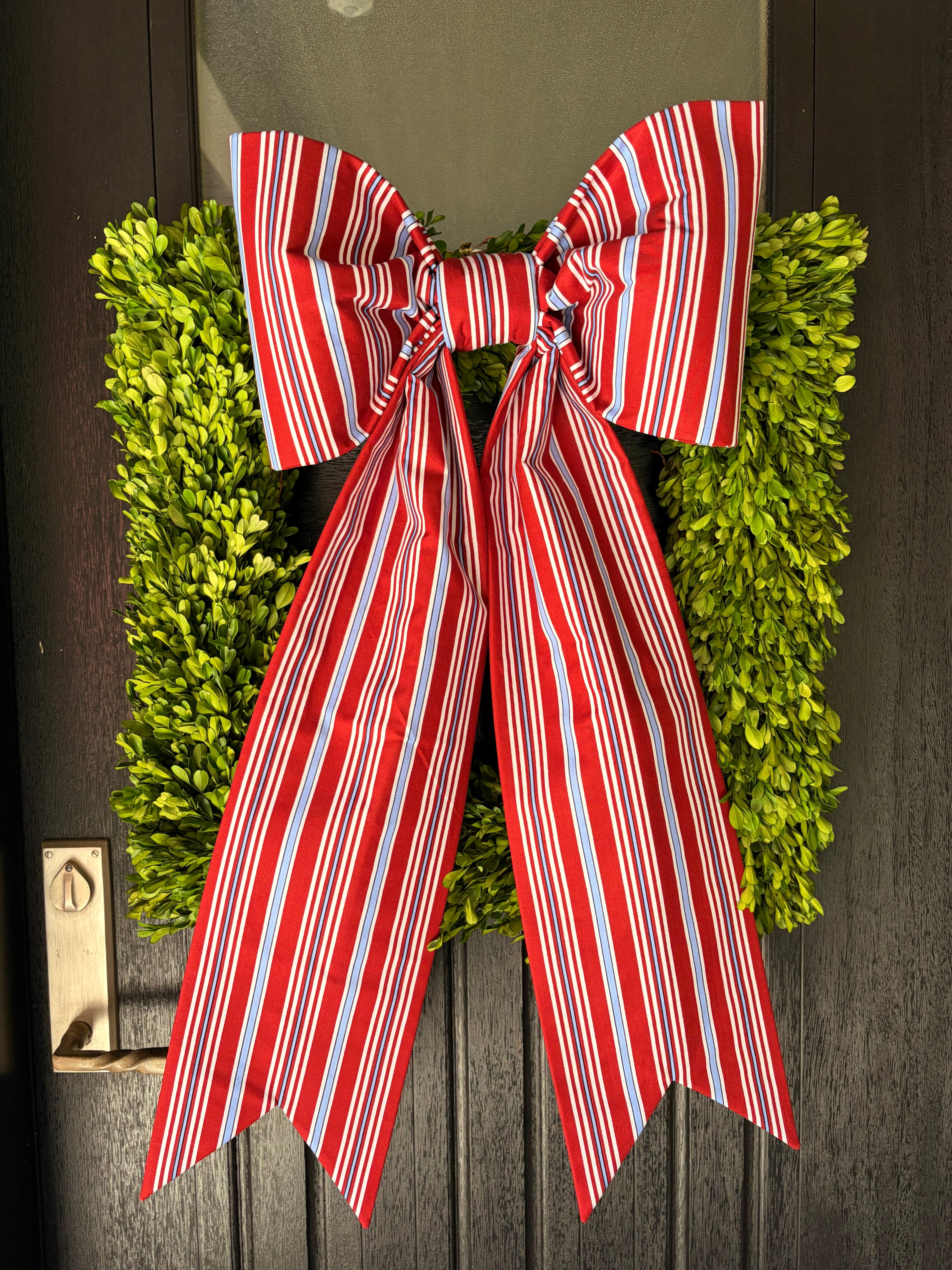 The Americana Regatta Bow