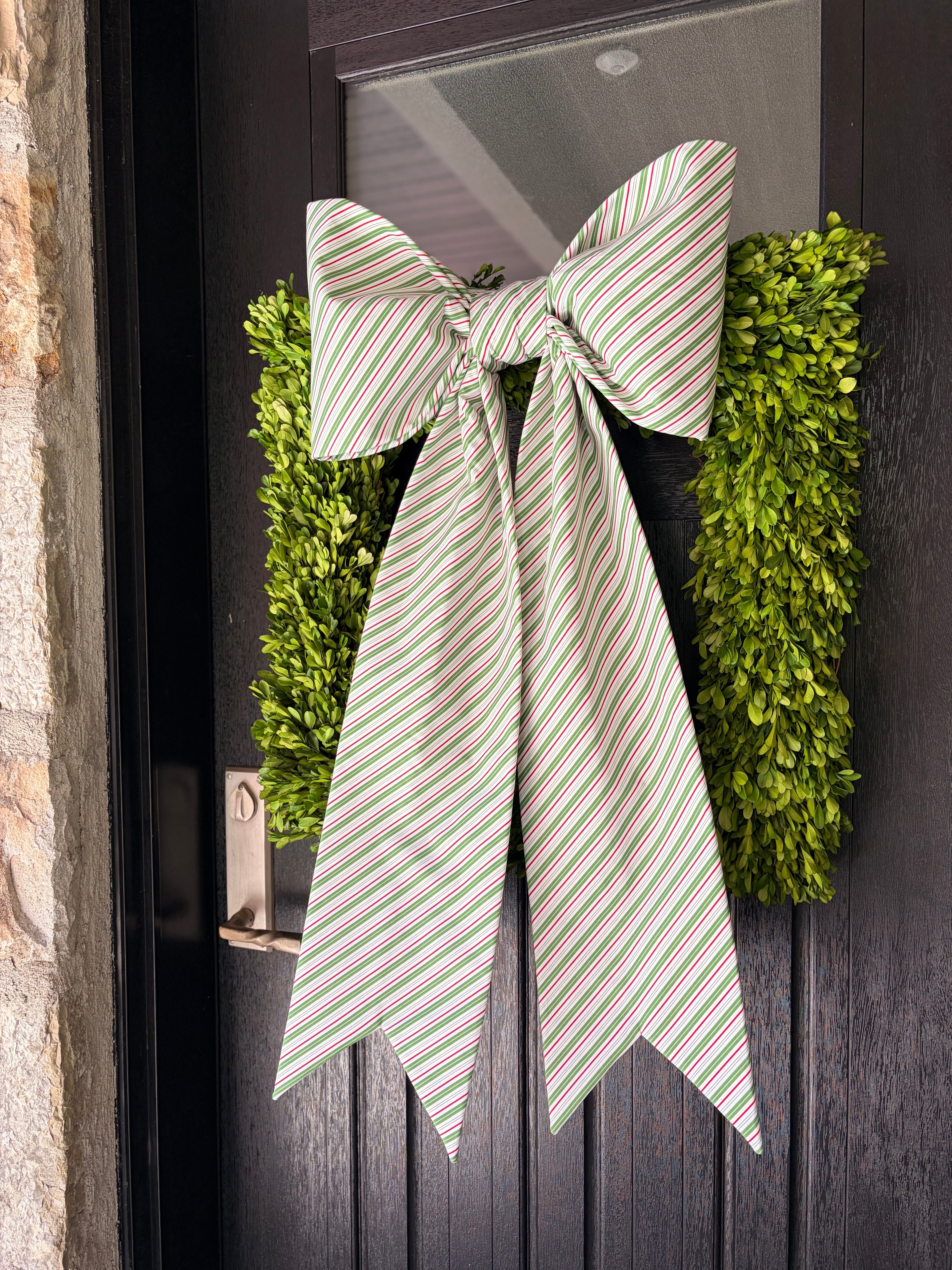 The Candy Cane Conservatory Bow