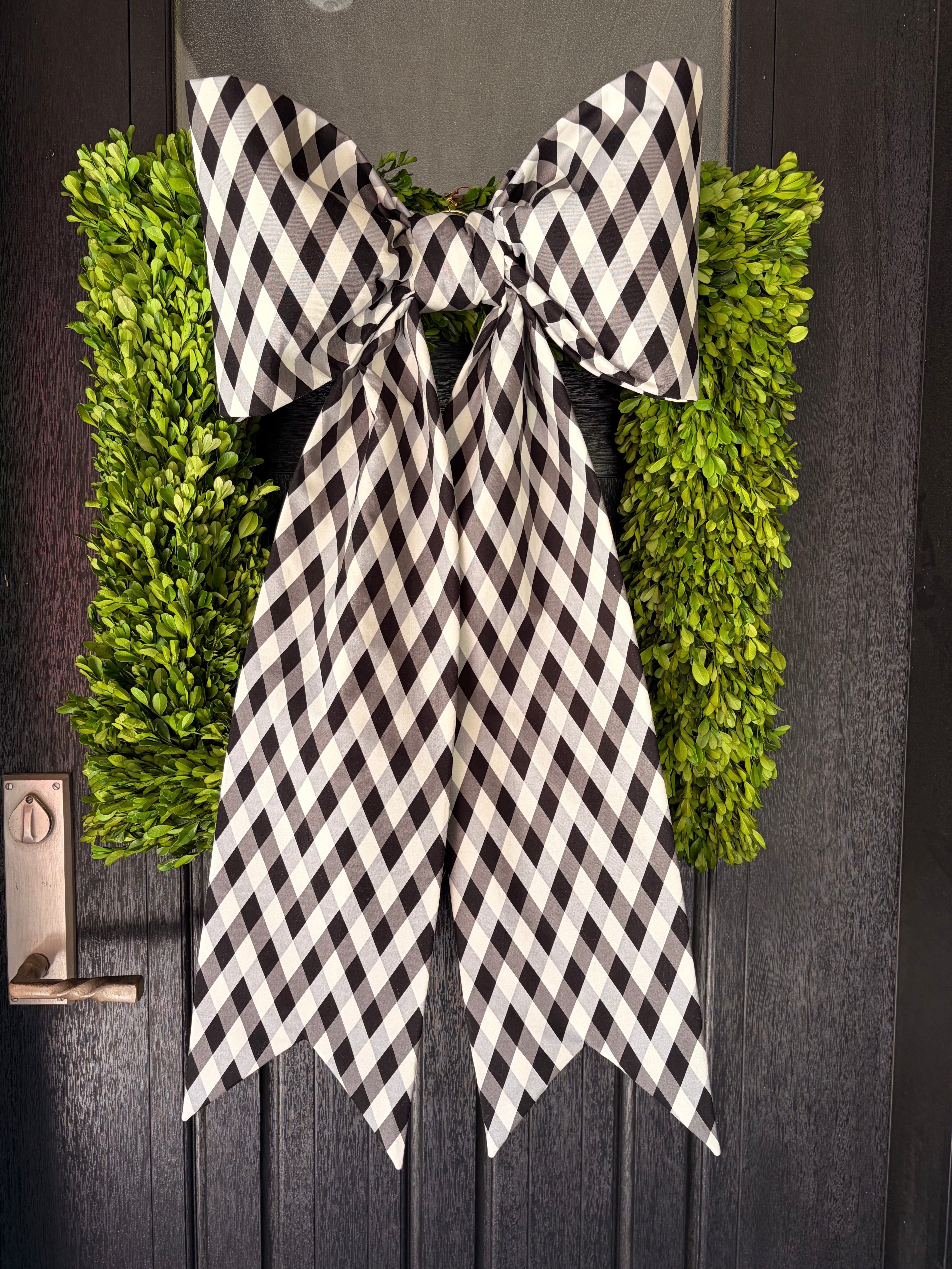 The Parisian Harlequin Bow