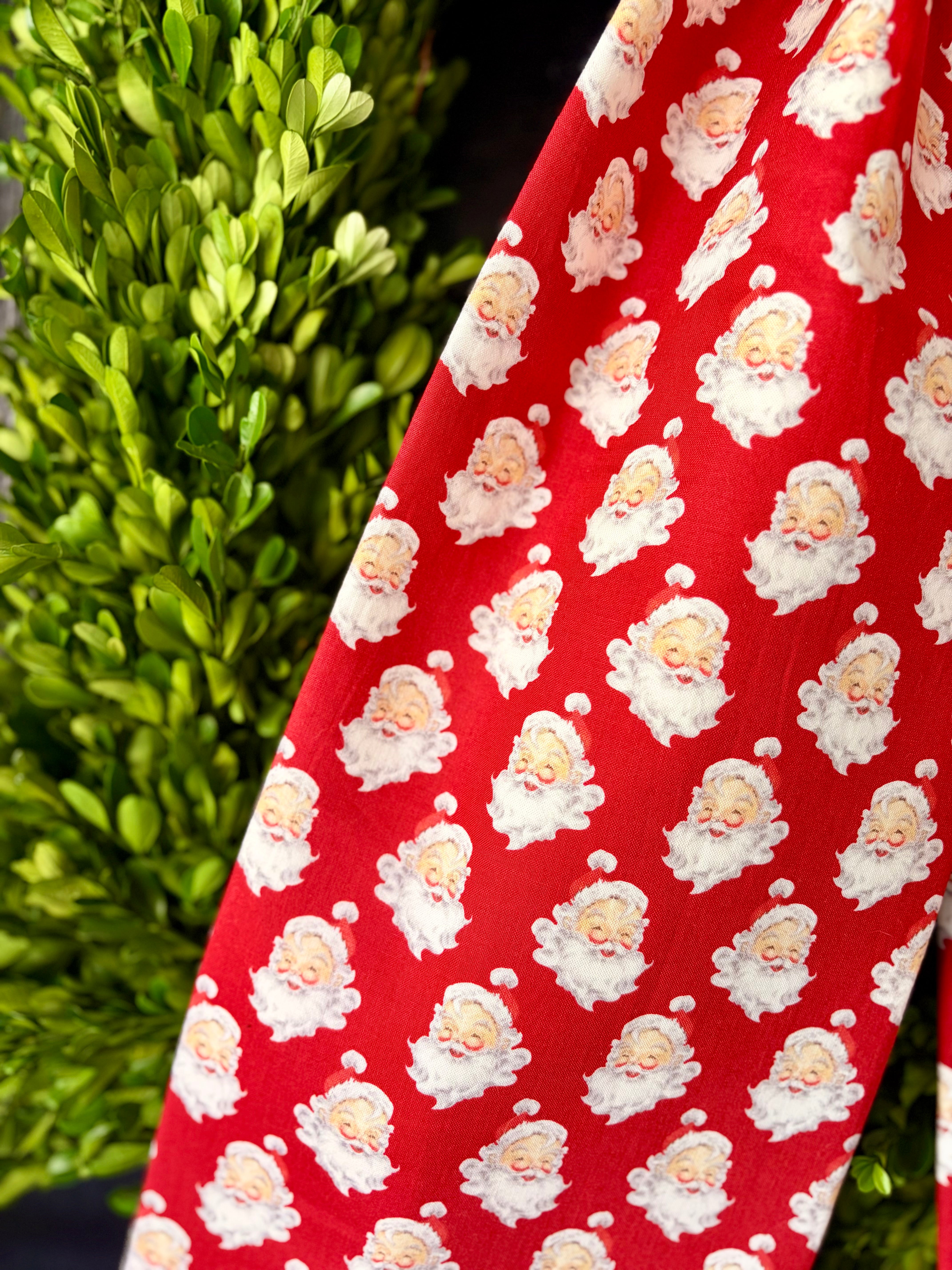 The Jolly Old St. Nick Bow