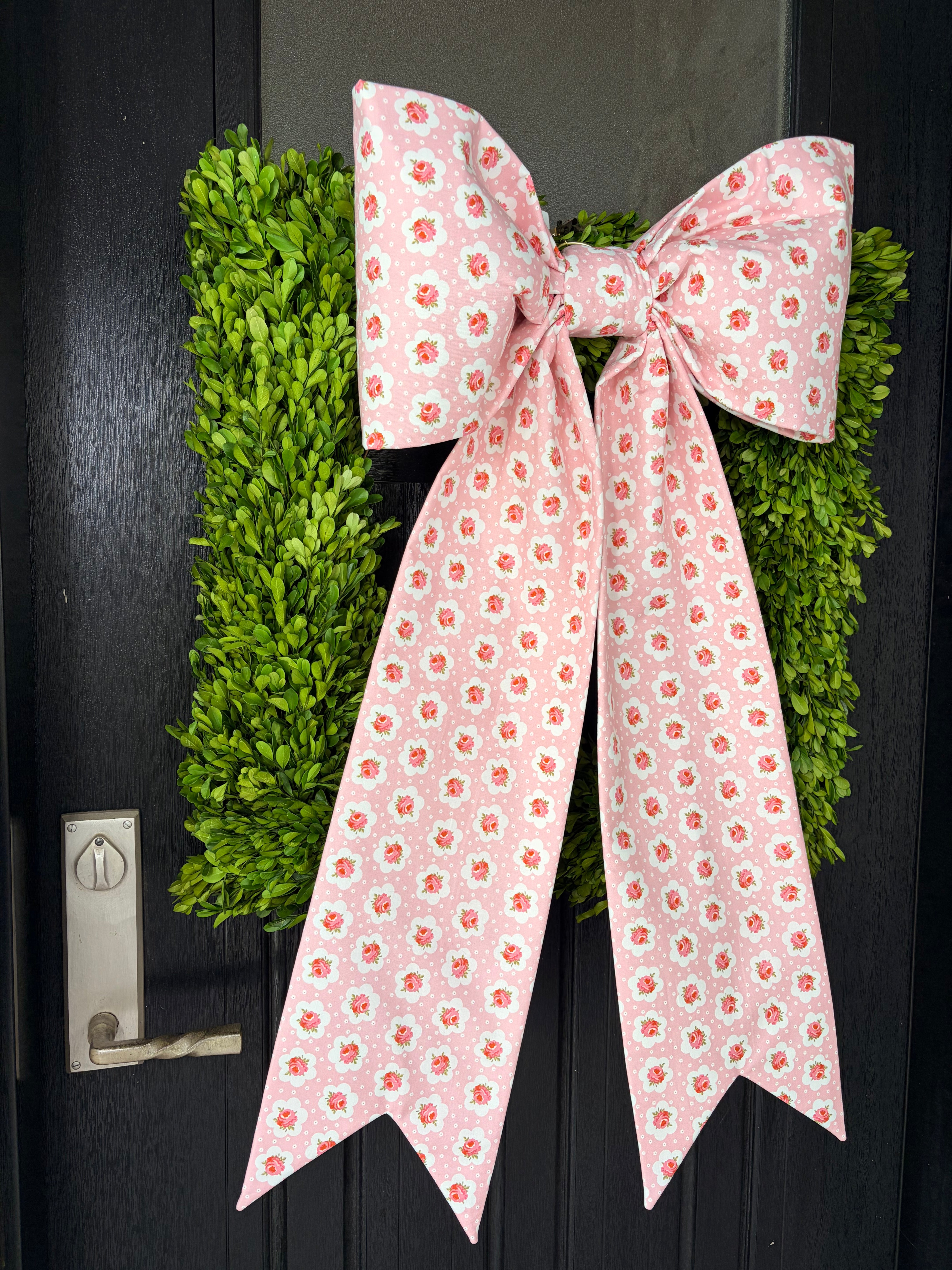 The Cottage Confection Bow