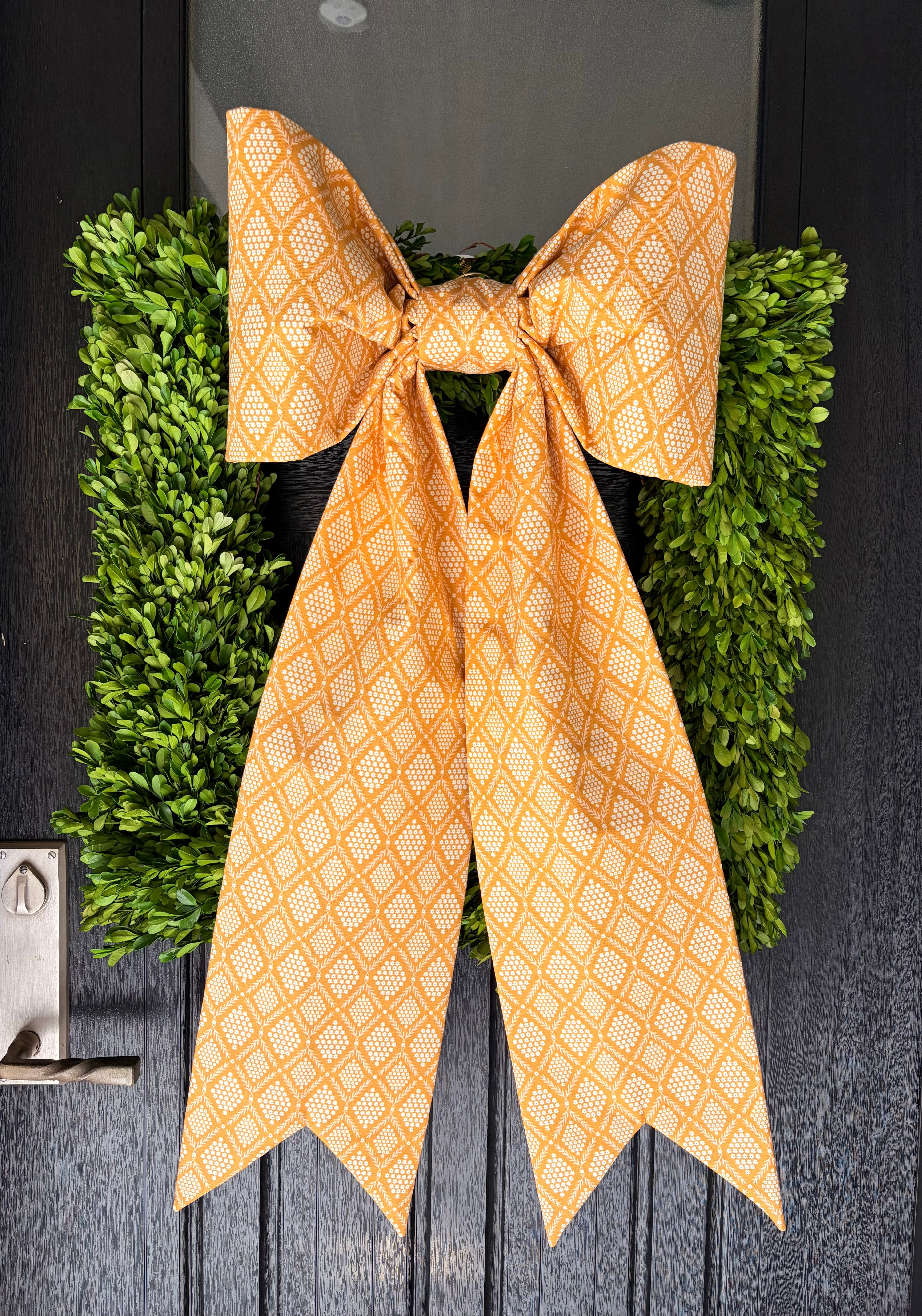 The Marigold Manor Bow