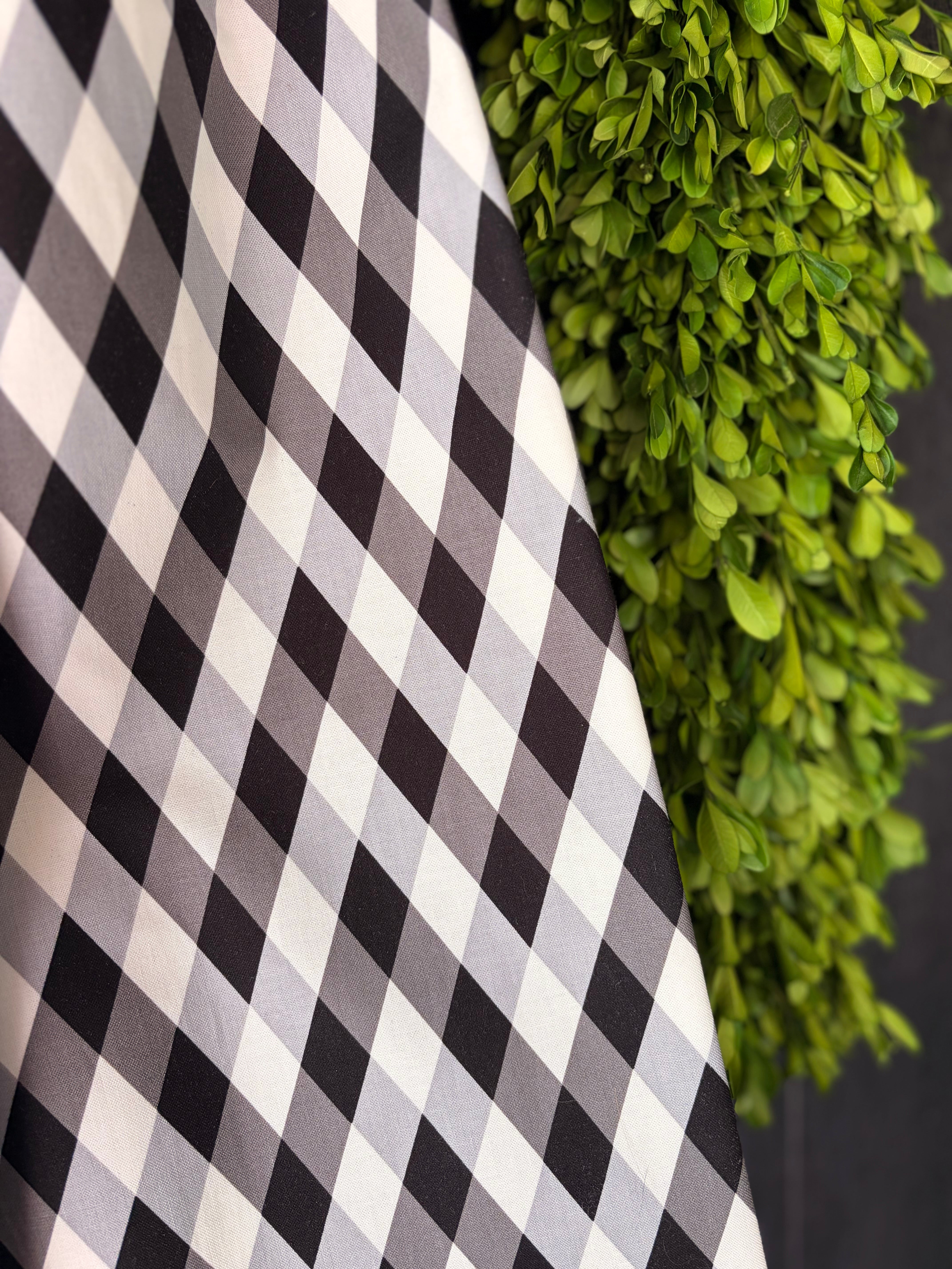 The Parisian Harlequin Bow