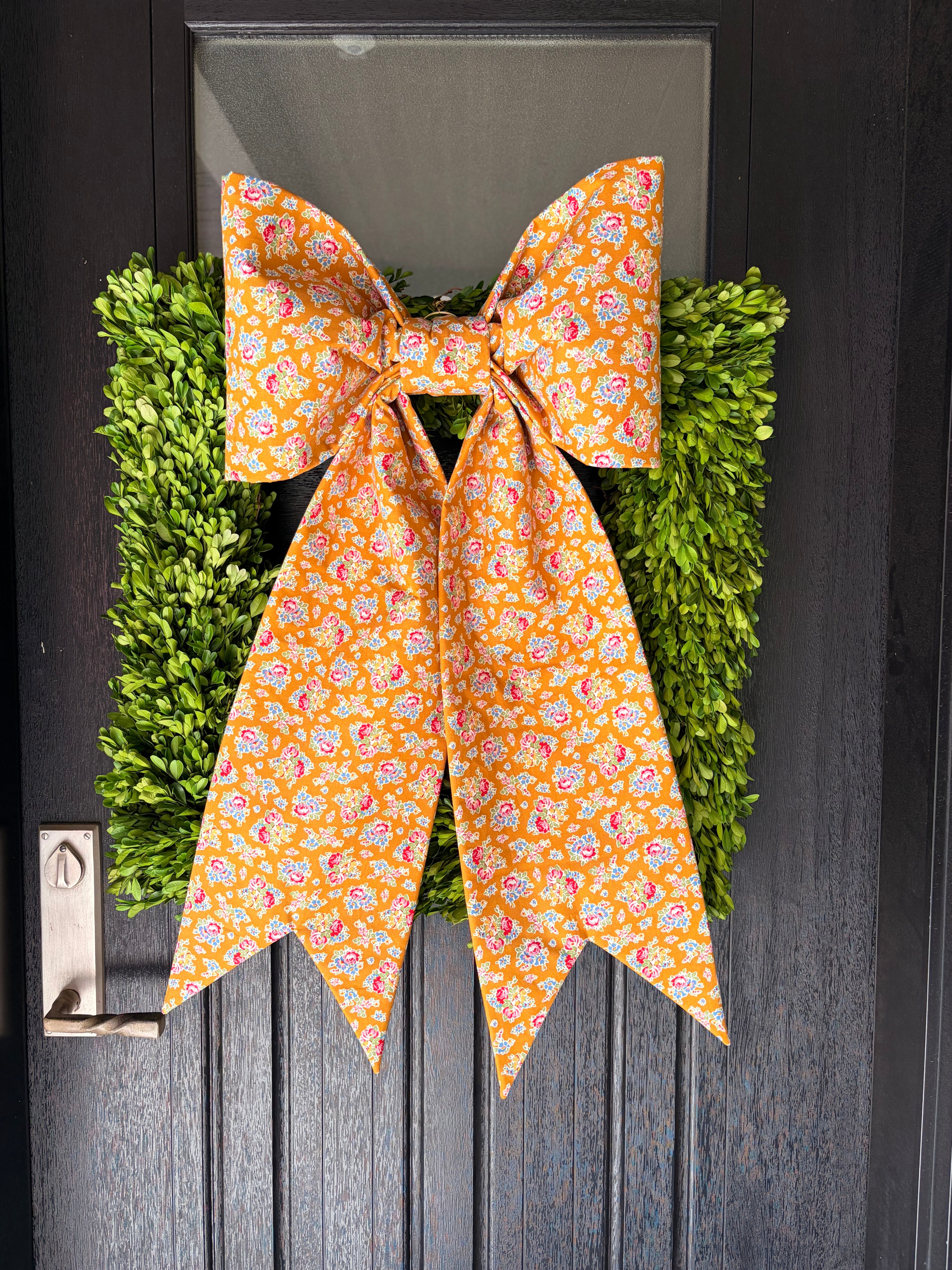 The Marigold Manor Bow