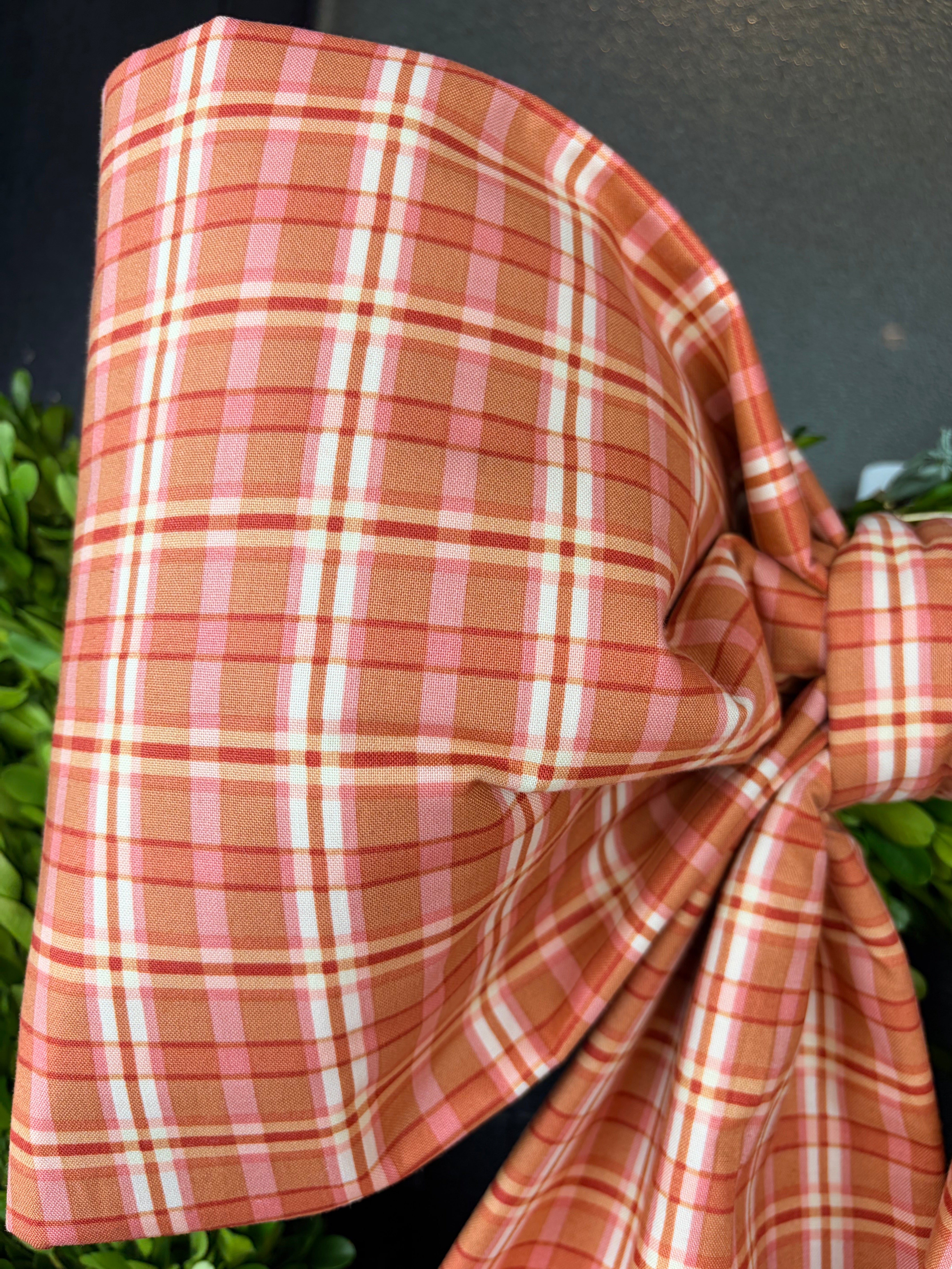 The Spiced Sugar Plaid Bow