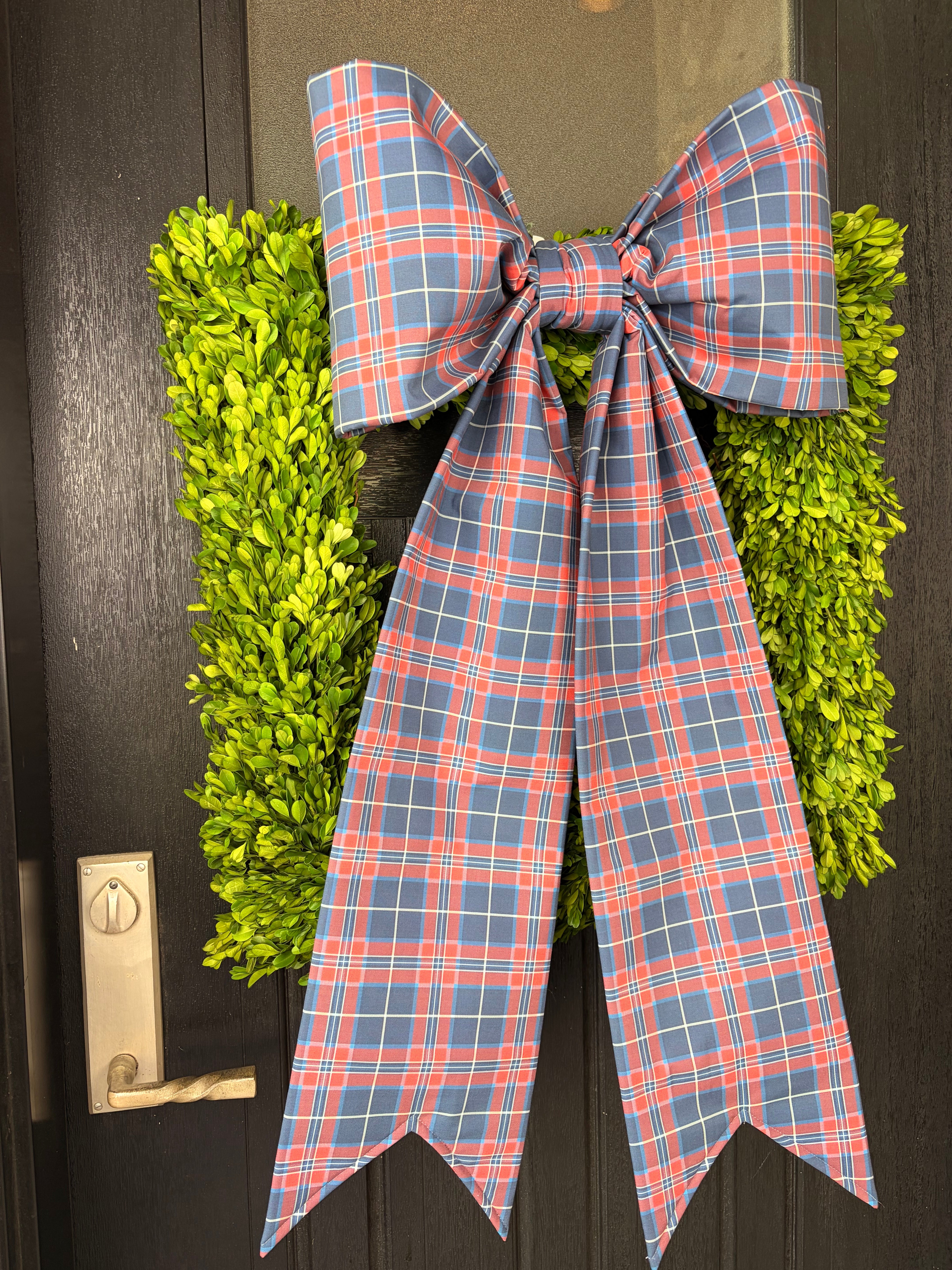 The Colonial Plaid Bow