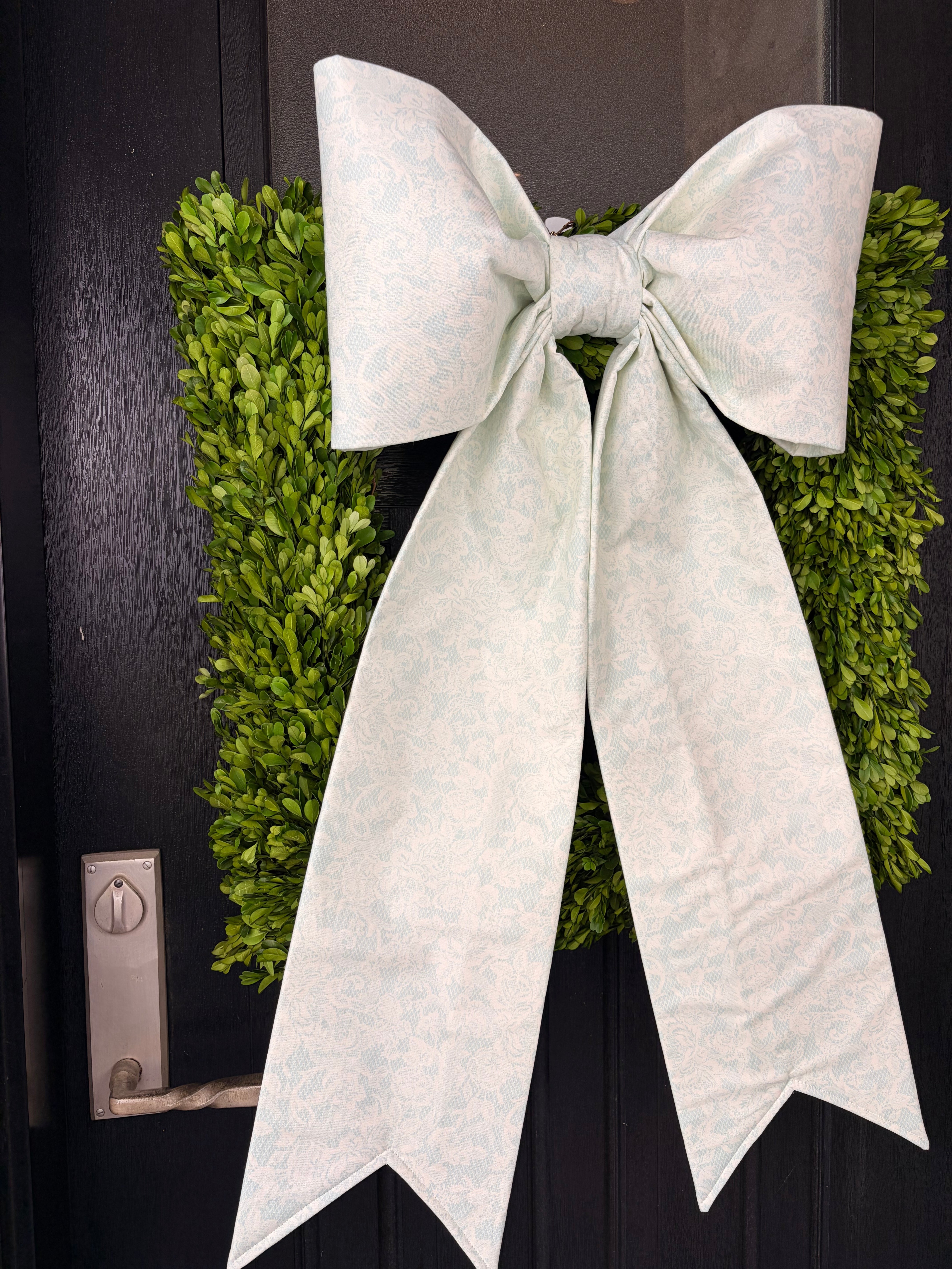 The Bleu Lace Étoile Bow